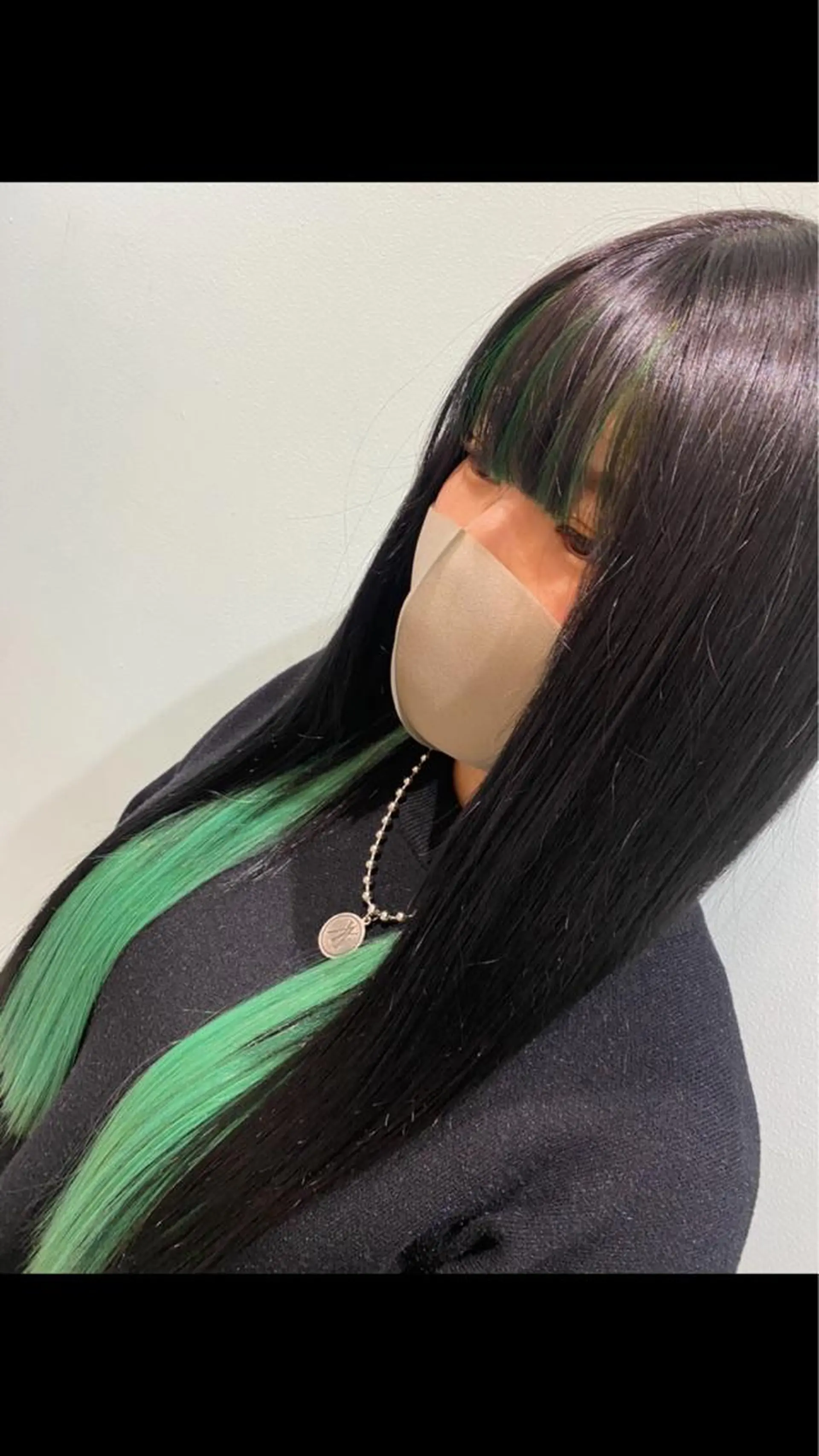 ロング カラー ヘアアレンジ シールエクステ インナーカラー エクステ ロング 🐈‍⬛ララモアナ yuri🐈‍⬛のヘアスタイル