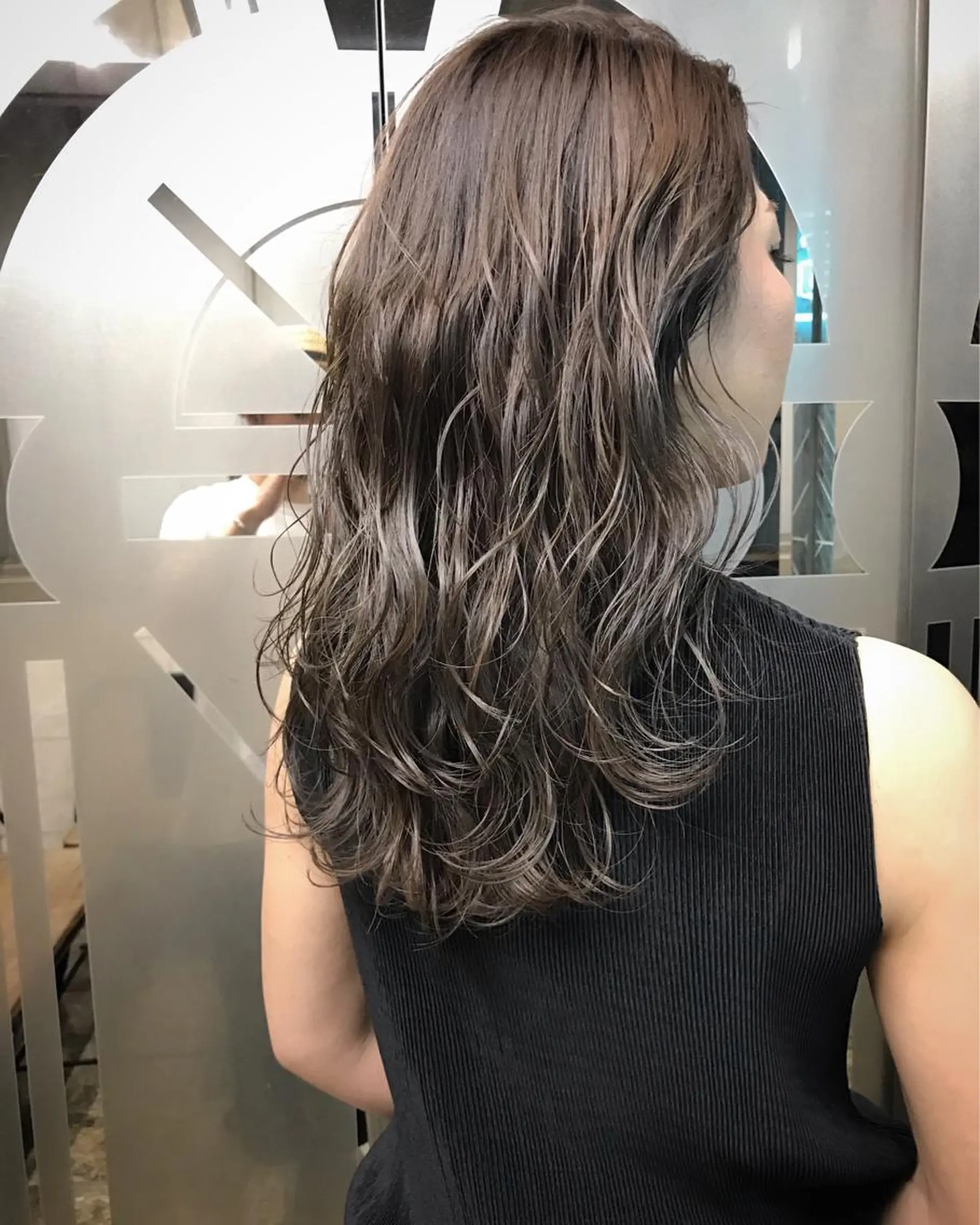 セミロング DopeLIT モデル募集中のヘアスタイル