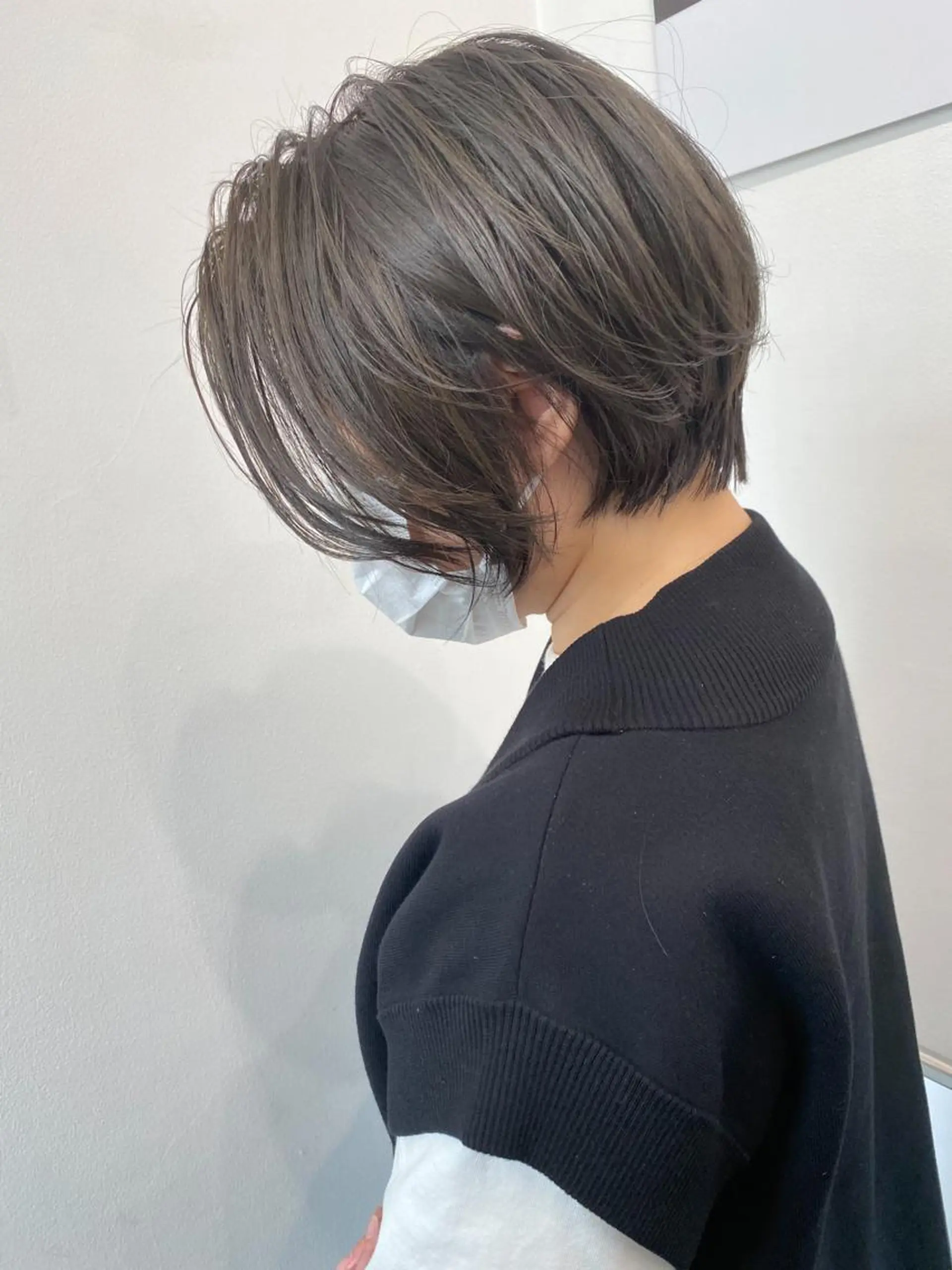 ショート カラー THE DAY所属・AKI HASHIMOTOのヘアスタイル