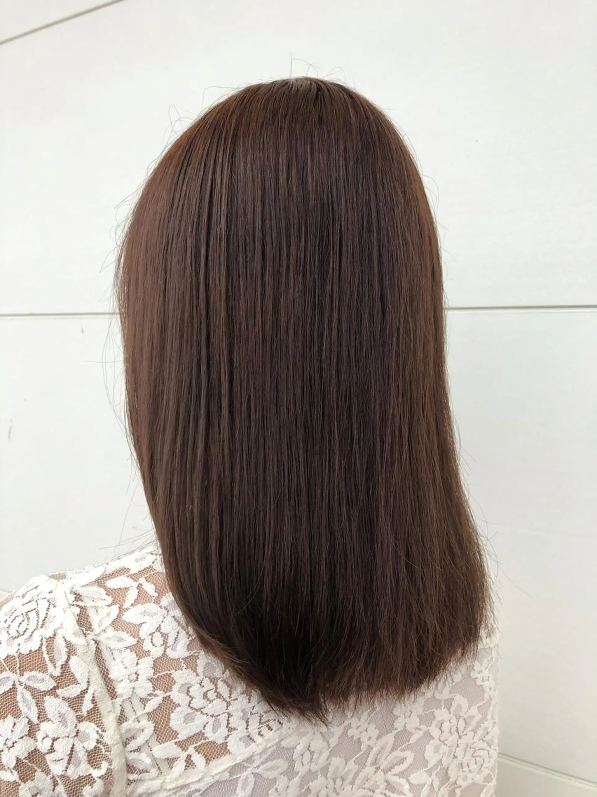 ミディアム カット トリートメント 縮毛矯正、似合わせ カット✂️大谷勇輝のヘアスタイル