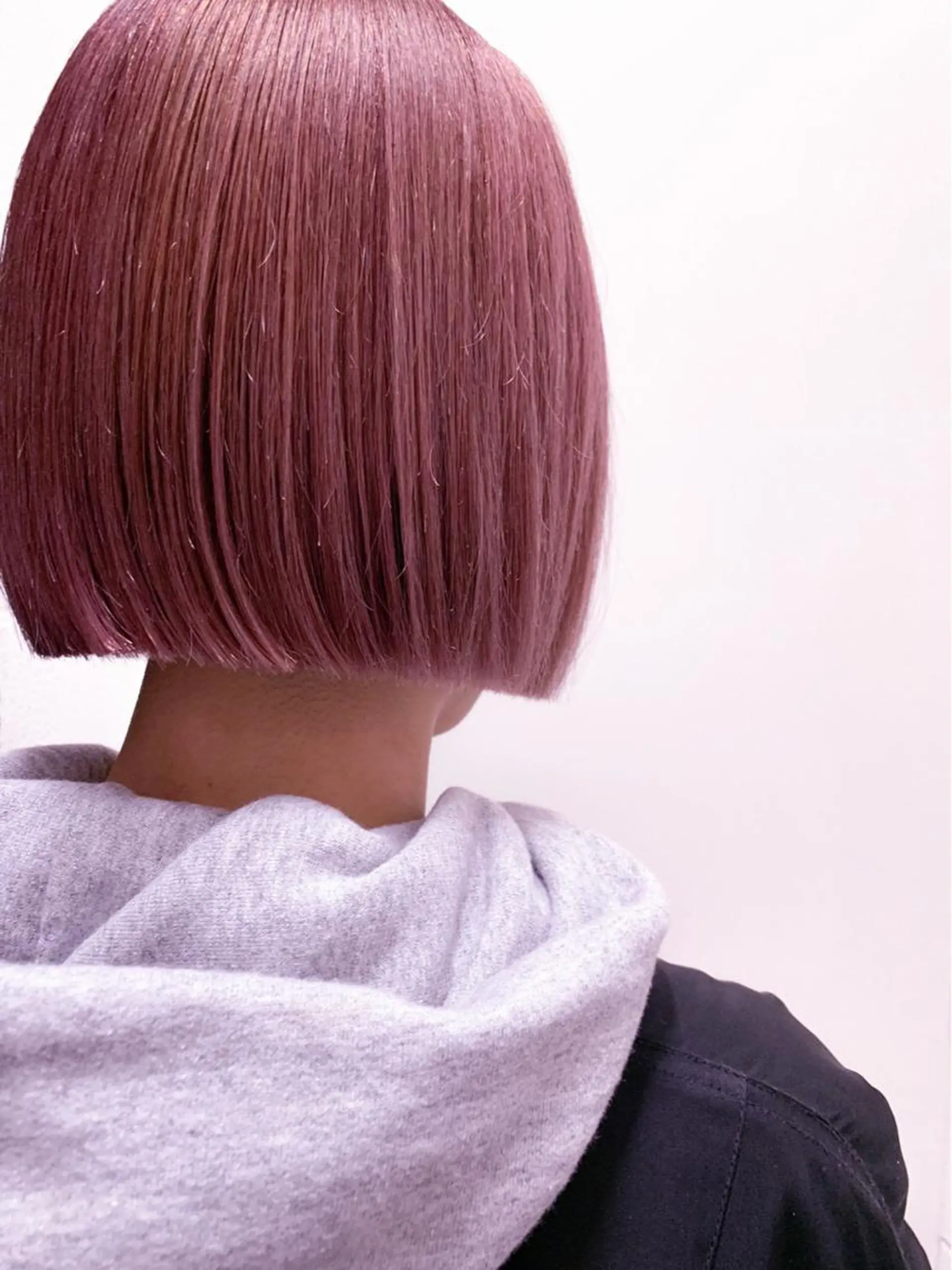 ショート ボブ THE./ブリーチ 透感カラー/髪質改善のヘアスタイル