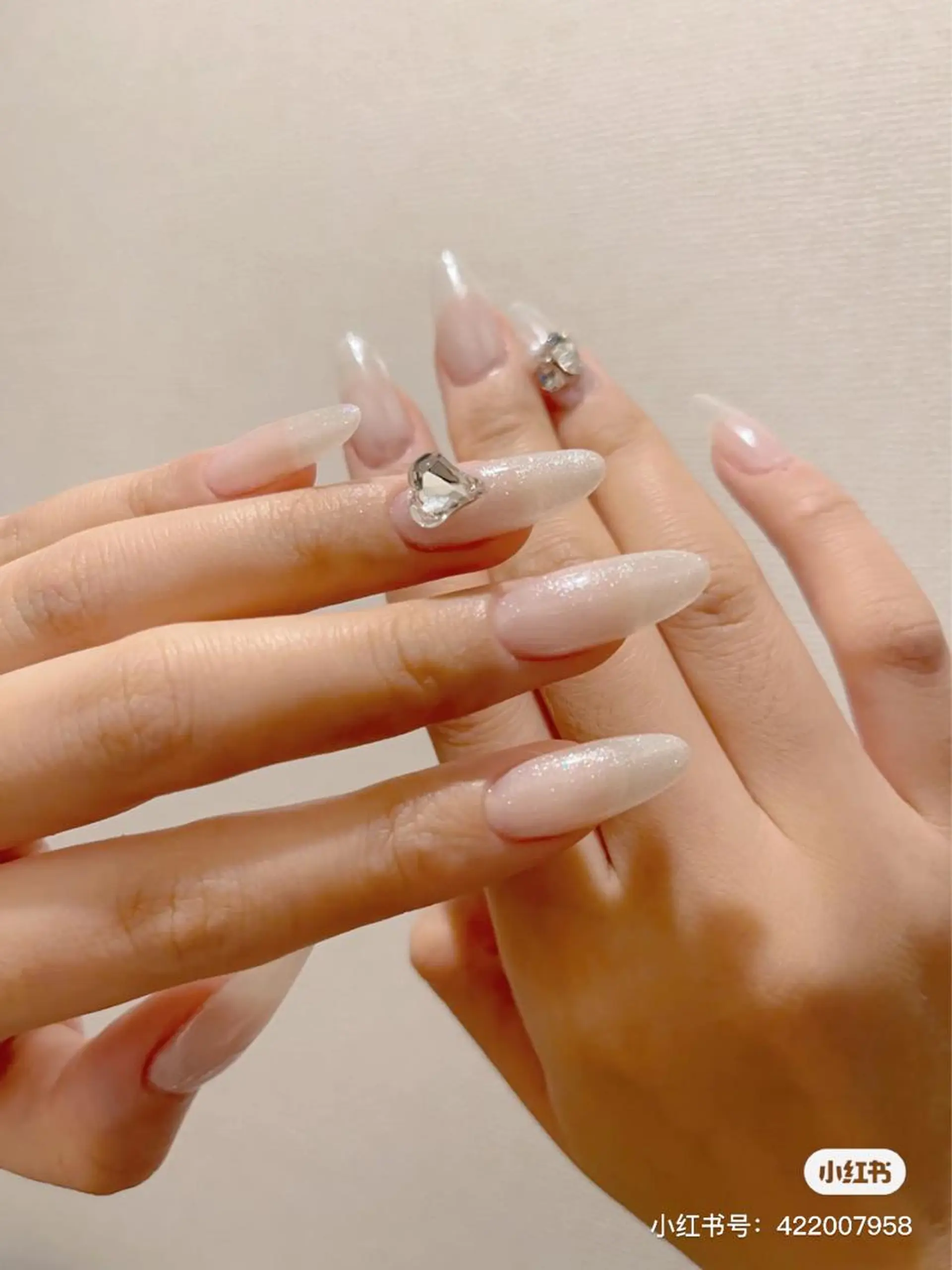 ネイル Hana  NAIL所属・新宿YISInail スカルプ専門店のネイルデザイン