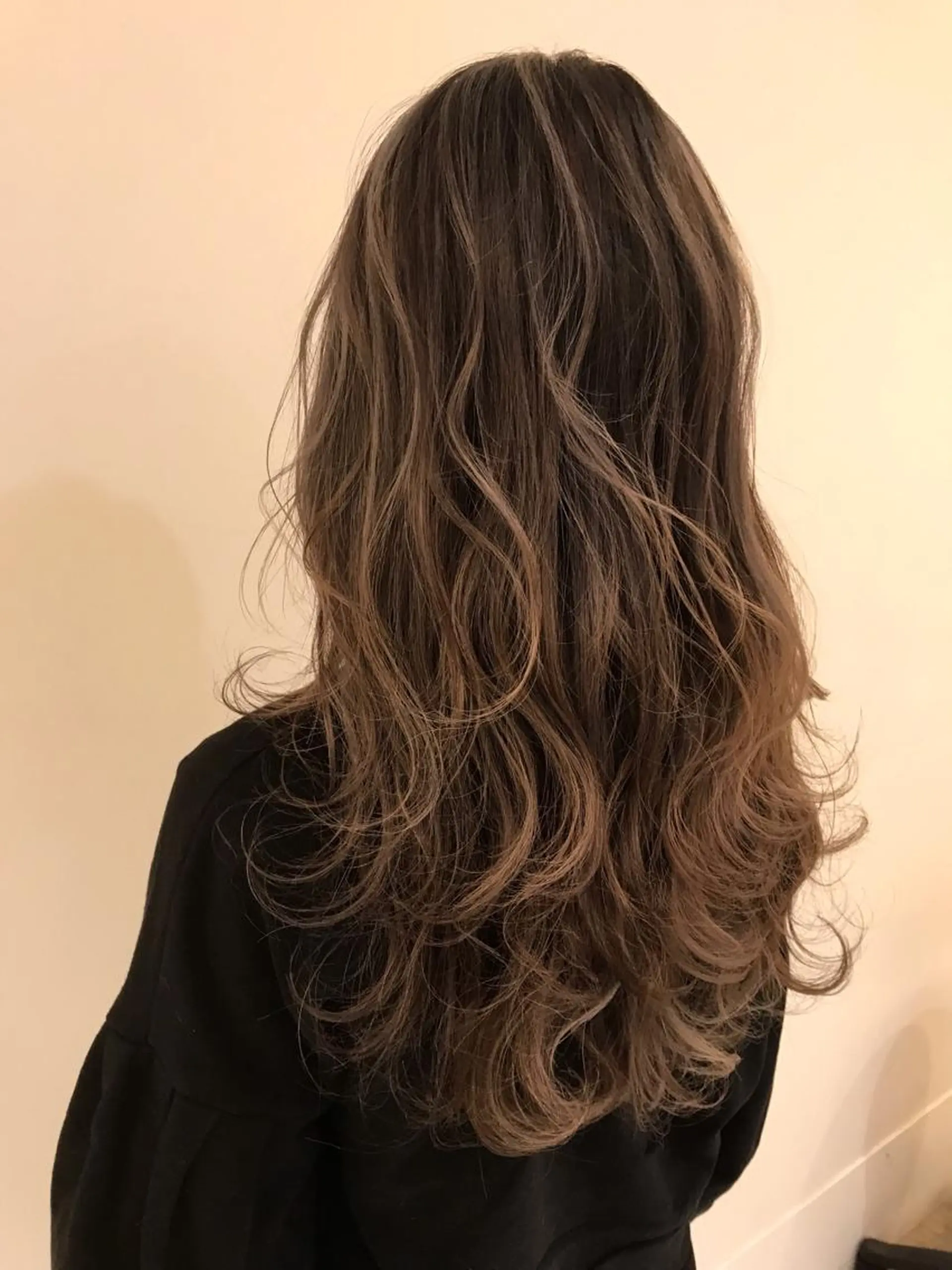 ロング カラー シールエクステ⭐️ オオミタクヤのヘアスタイル