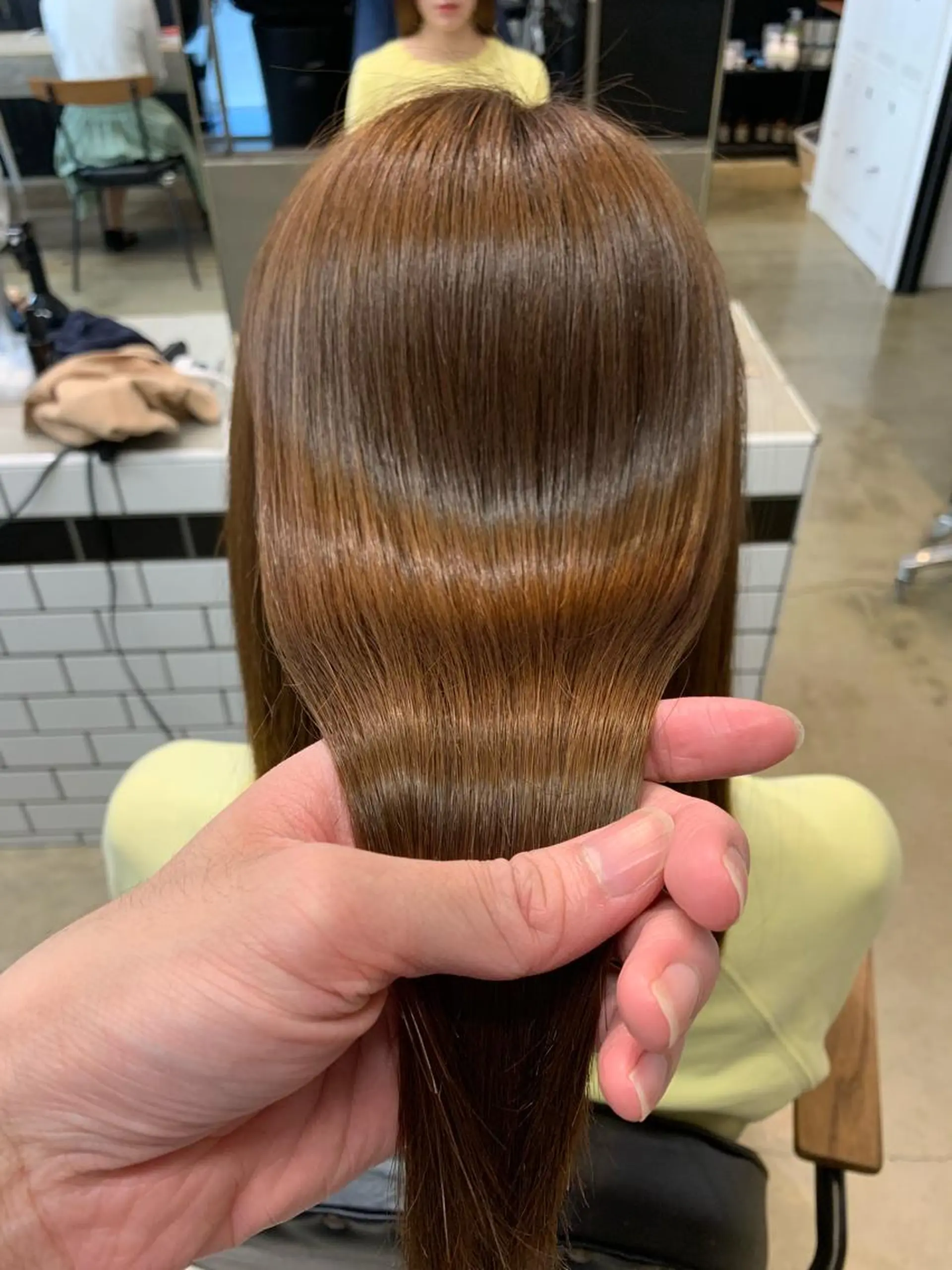 ロング カラー ベージュカラー メンズ眉毛ITSUK Iメンズ専門　新宿の眉毛・アイブロウイメージ