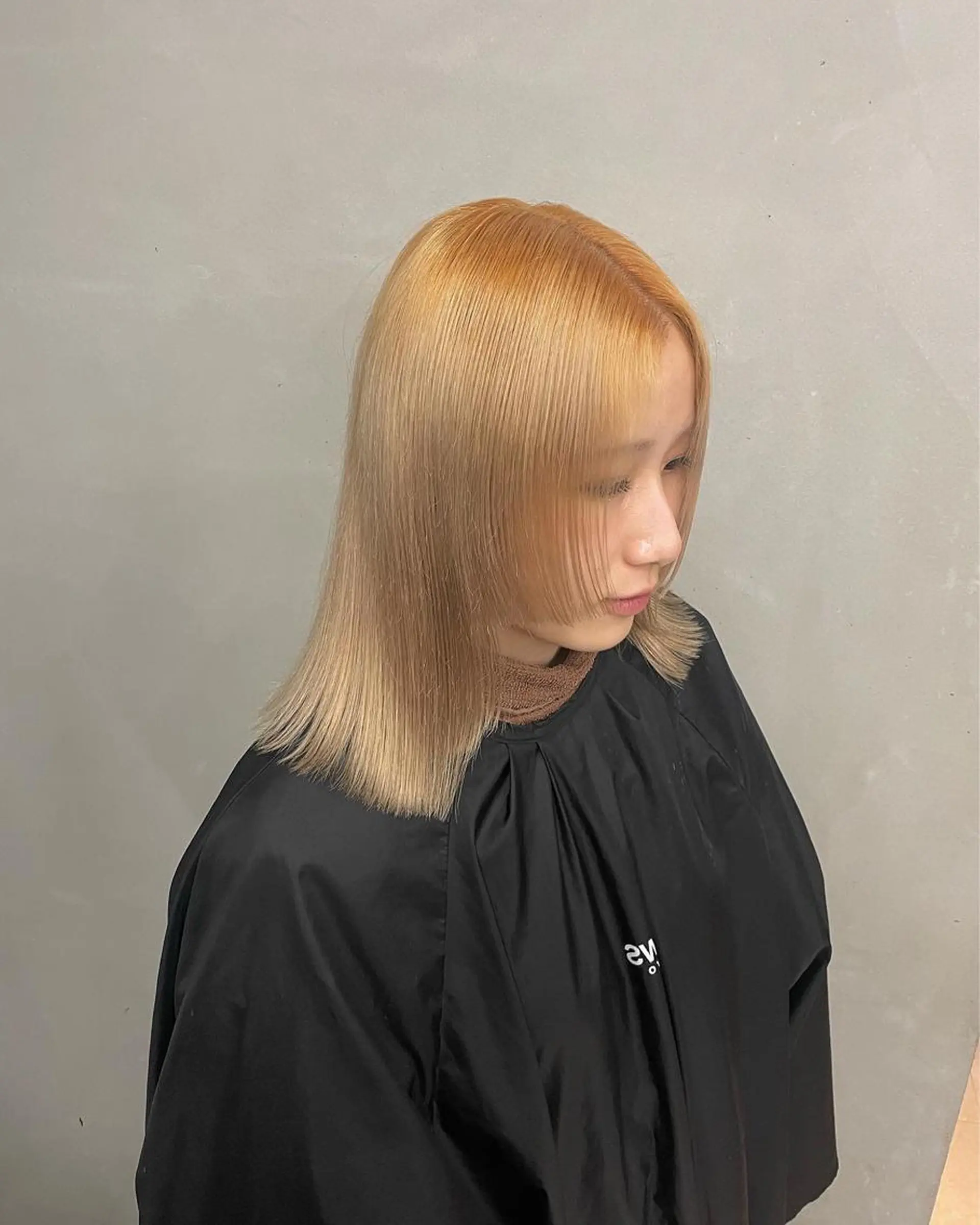 ミディアム カラー カット ヘアカラー トリートメント 佐伯 和佳のヘアスタイル