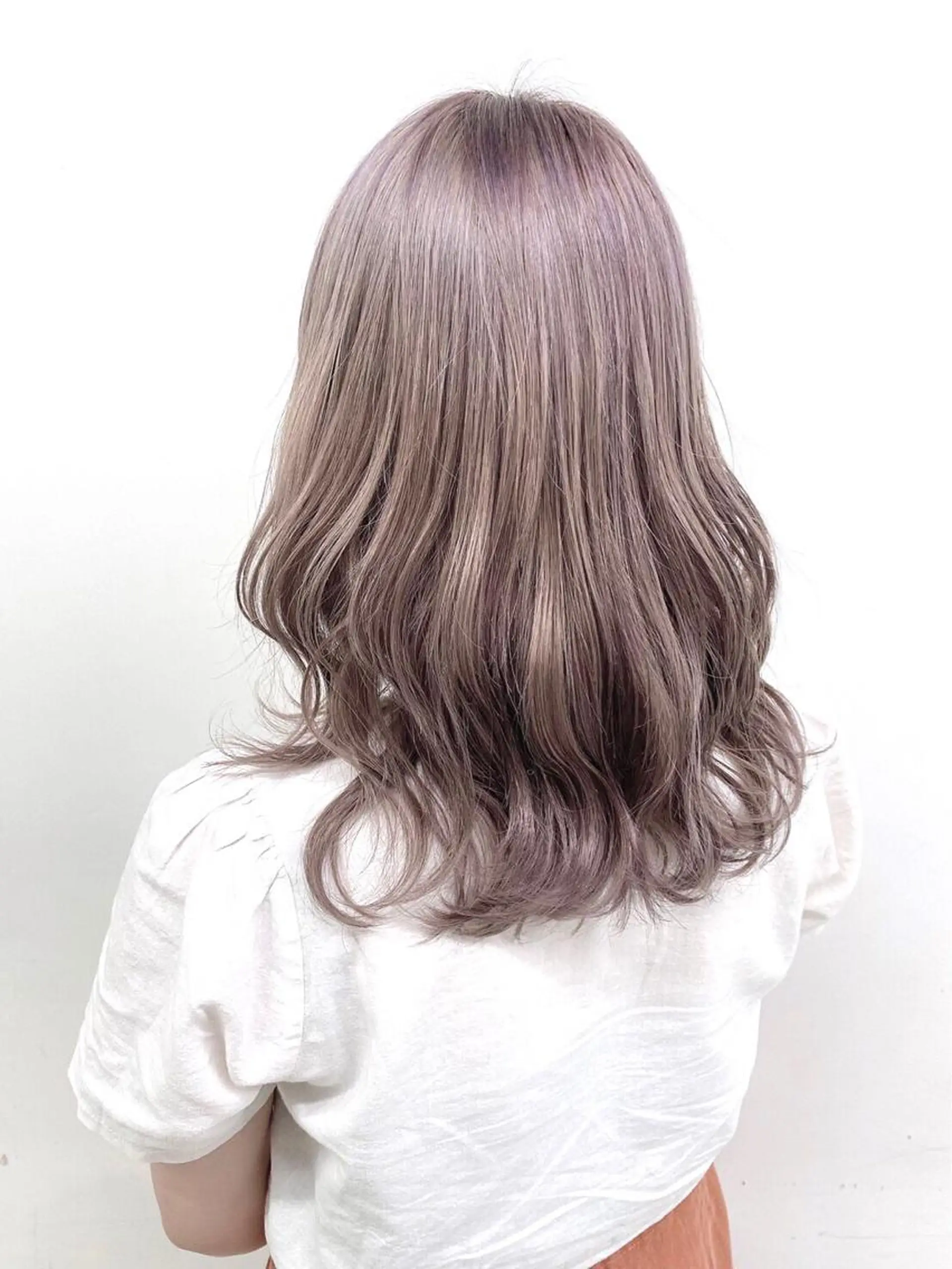 ロング カラー ラベンダーカラー ヘアカラー トリートメント ヘアセット 透明感カラー🤍 Kaitoのヘアスタイル