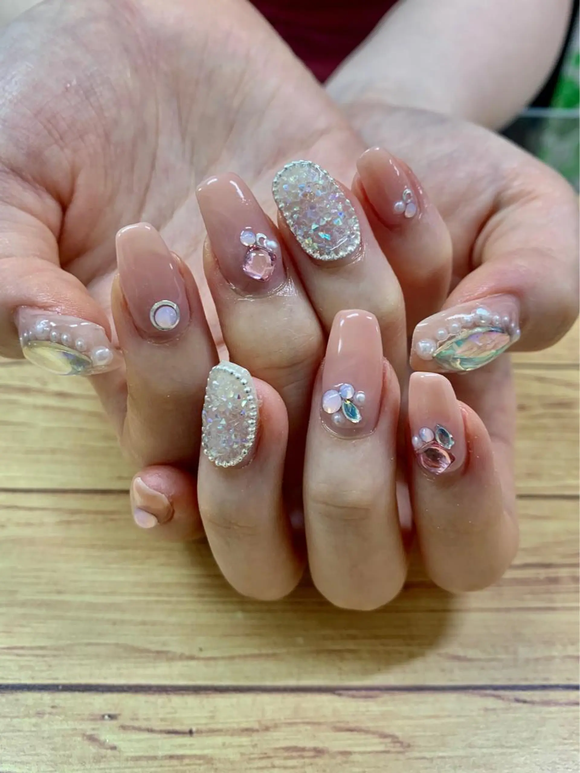 ネイル ハンドネイル JuniNail 주니네일🇰🇷suのネイルデザイン