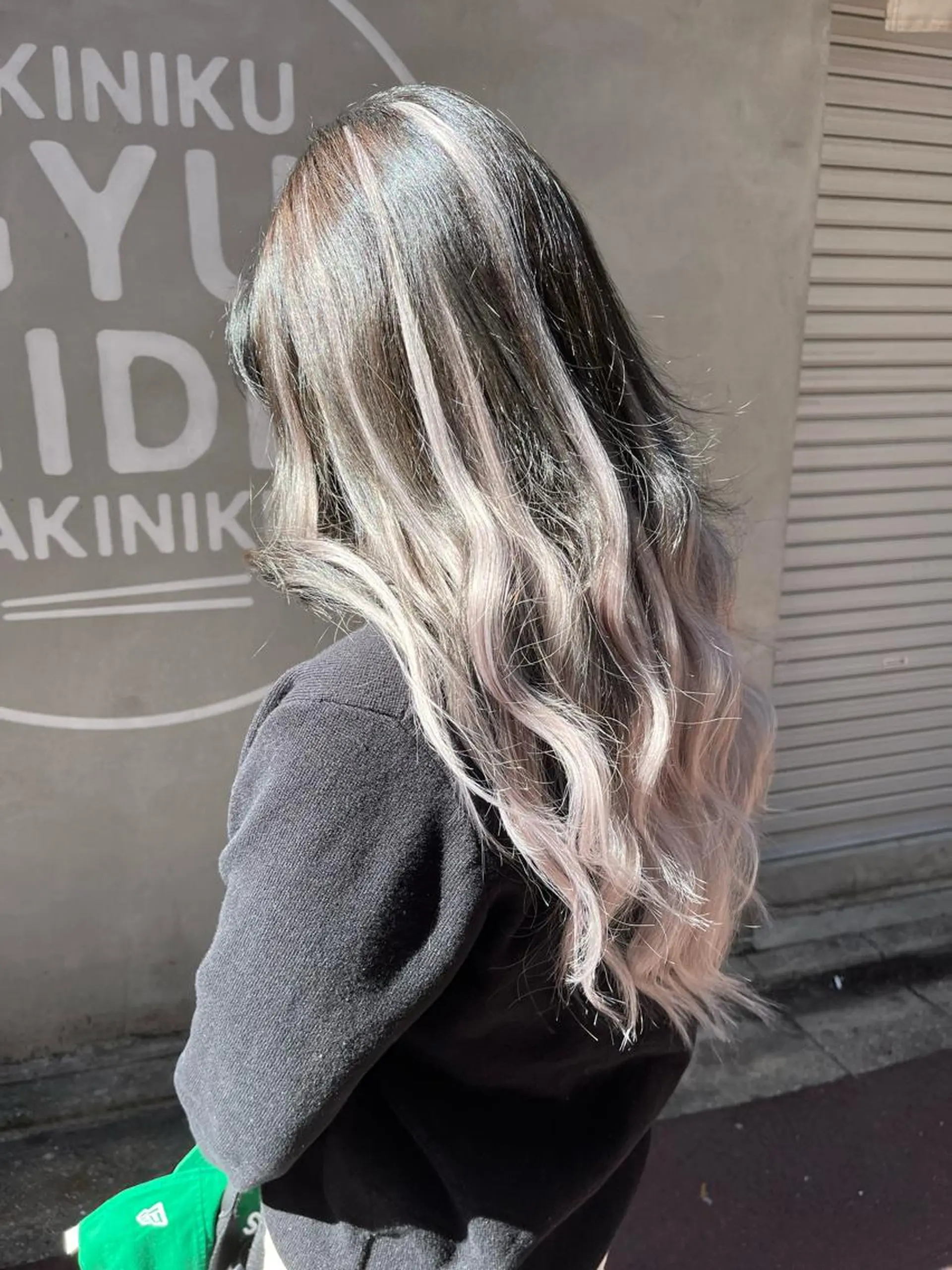 ロング カラー ヘアアレンジ シールエクステ バレイヤージュ エクステ 外国人風カラー レイヤーカット NANOHA なのはのヘアスタイル