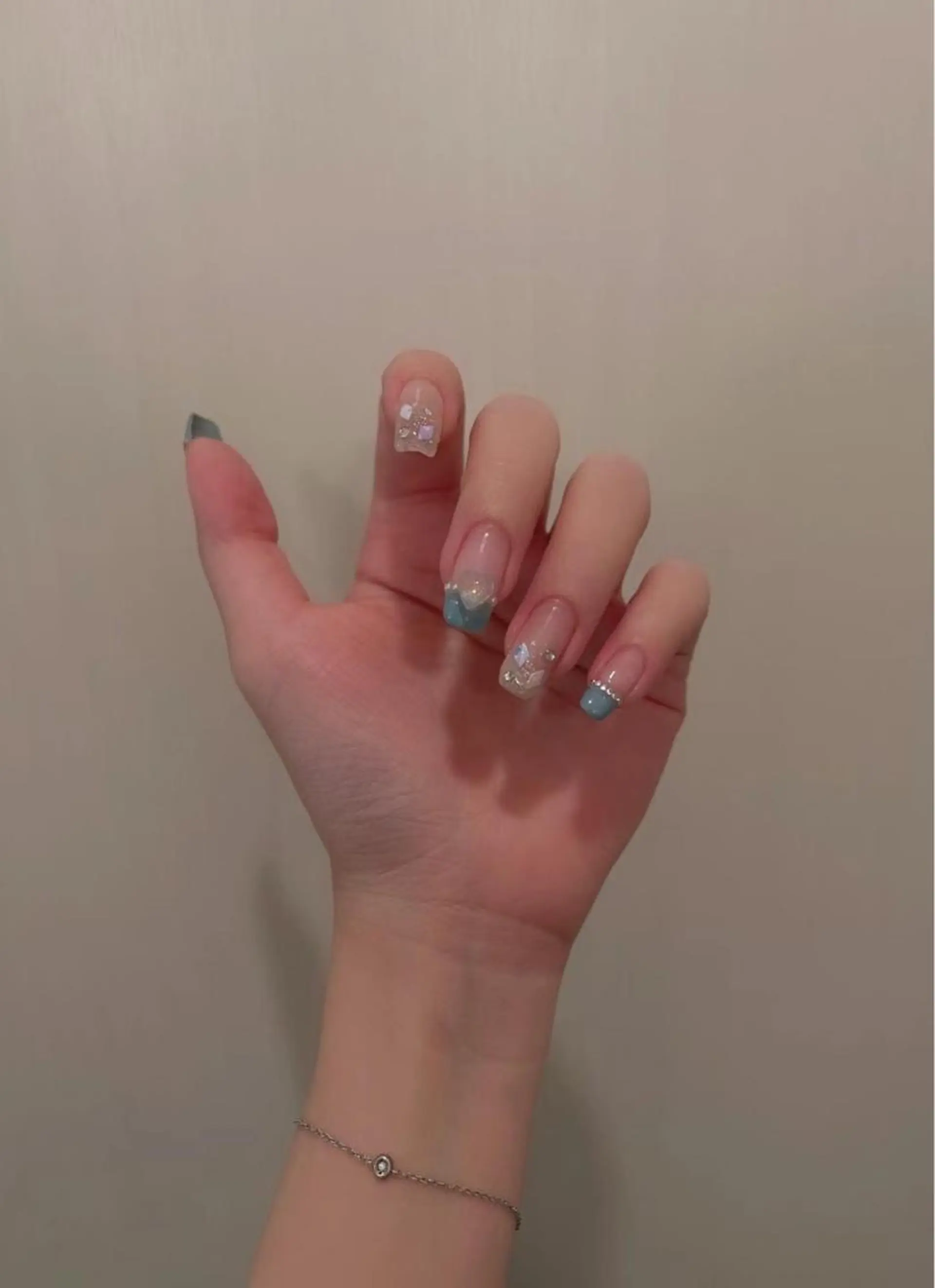 ネイル Luna nail— kanaeのネイルデザイン