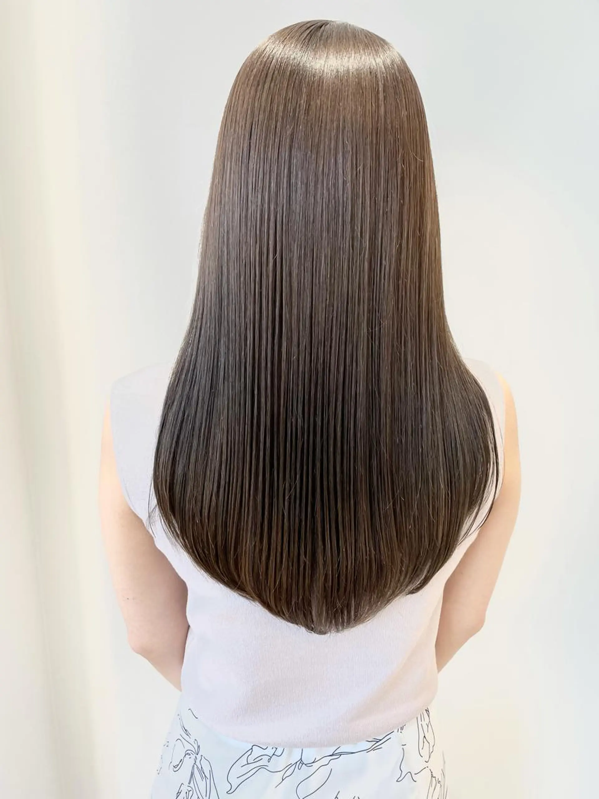 ロング Eleanor梅田店 REMIのヘアスタイル