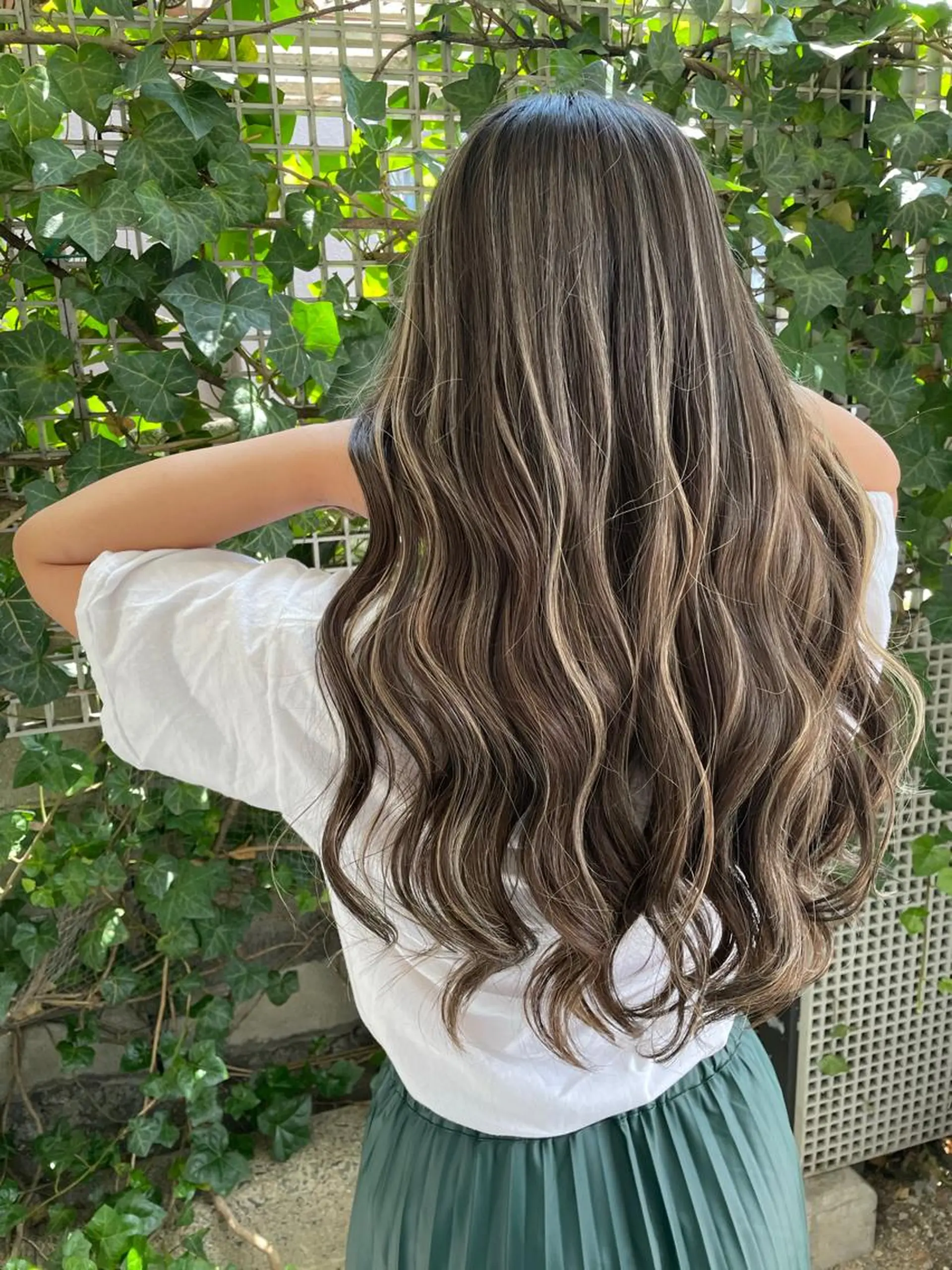 ロング ハイライト ブリーチ指名 No１🏆RENのヘアスタイル