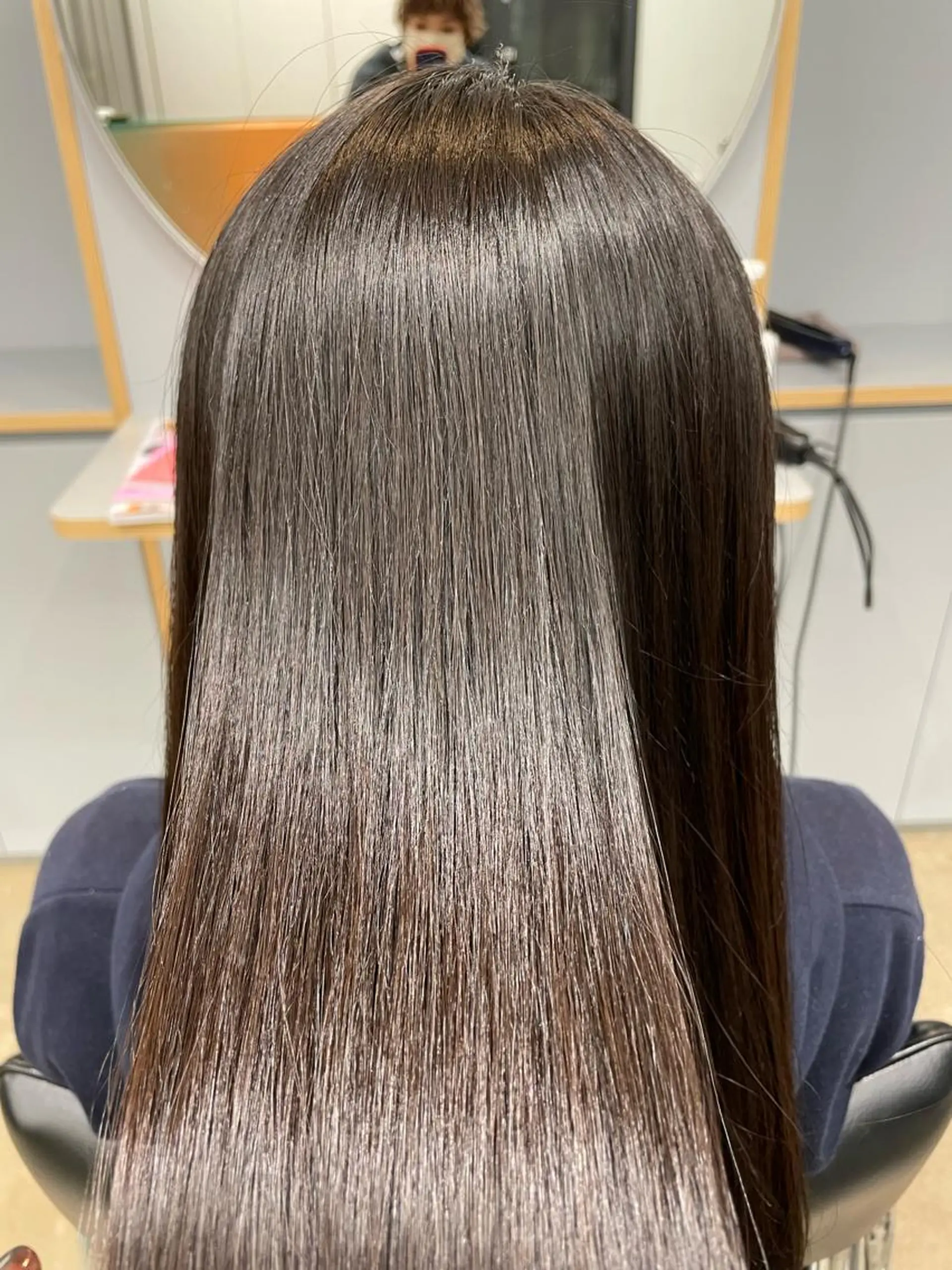 セミロング pole所属・【pole】 minaのヘアスタイル