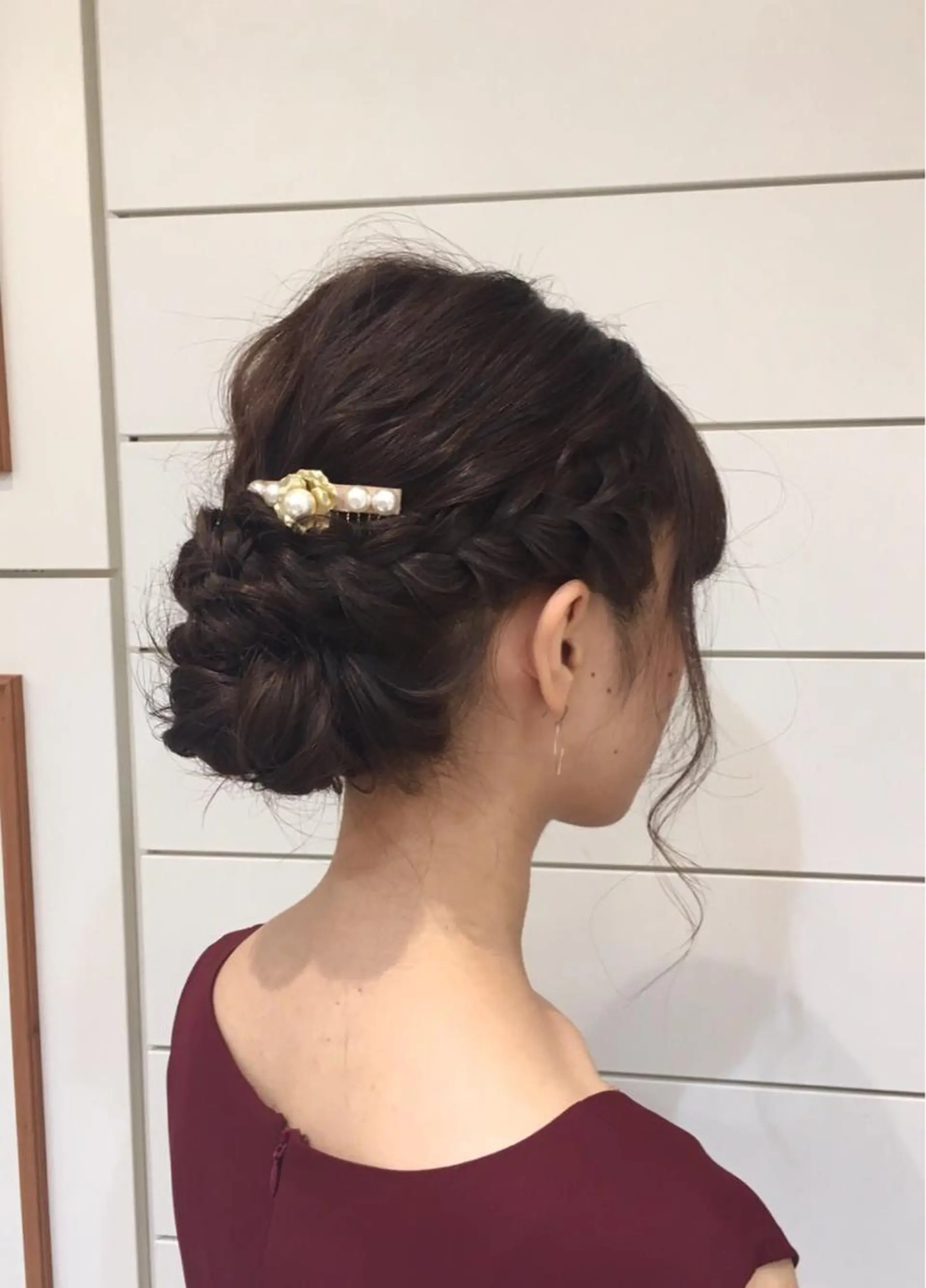 セミロング ロング ヘアアレンジ 鍵山 千秋のヘアスタイル
