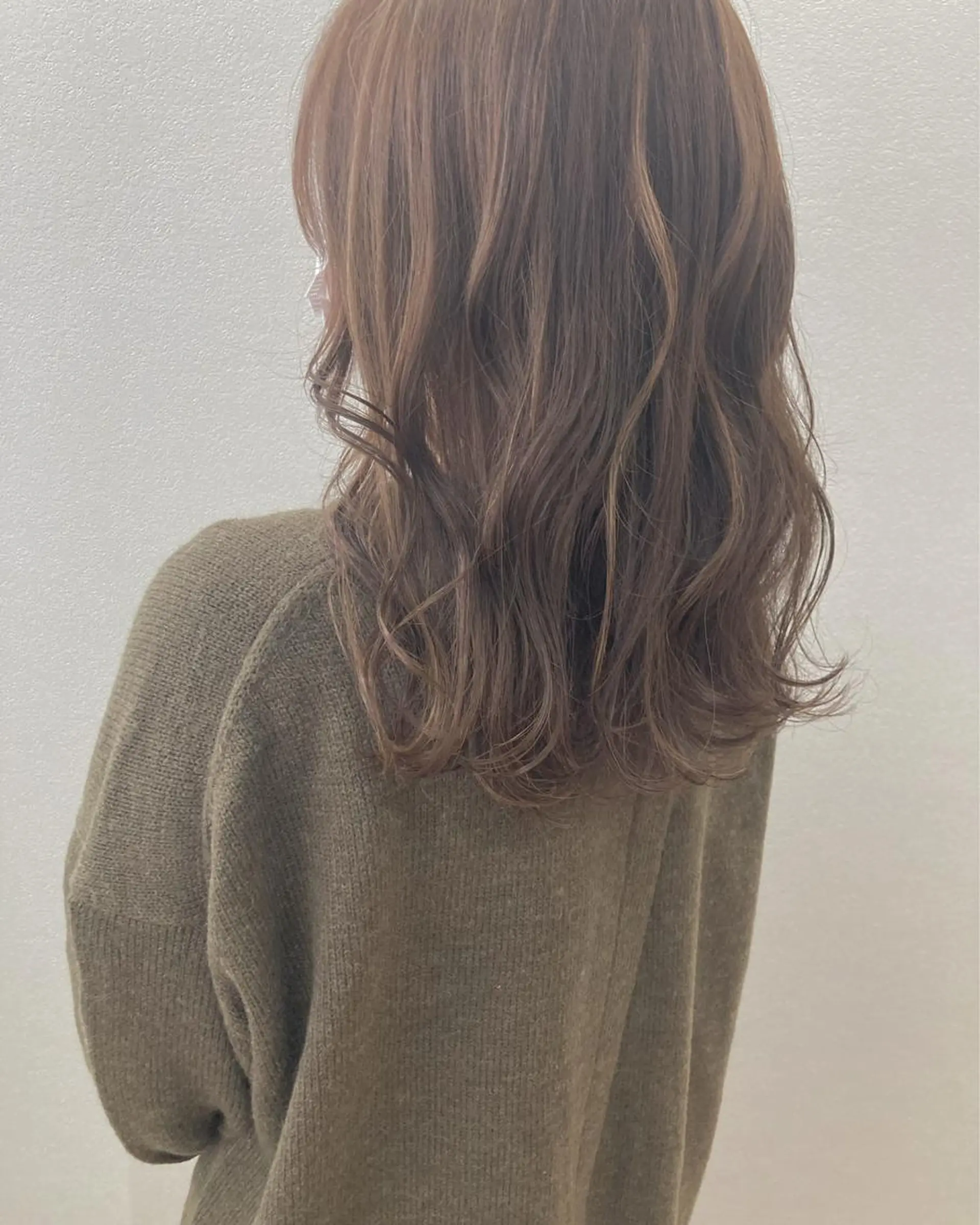 ミディアム カラー 店長 ✂️ムラカミ キラリのヘアスタイル