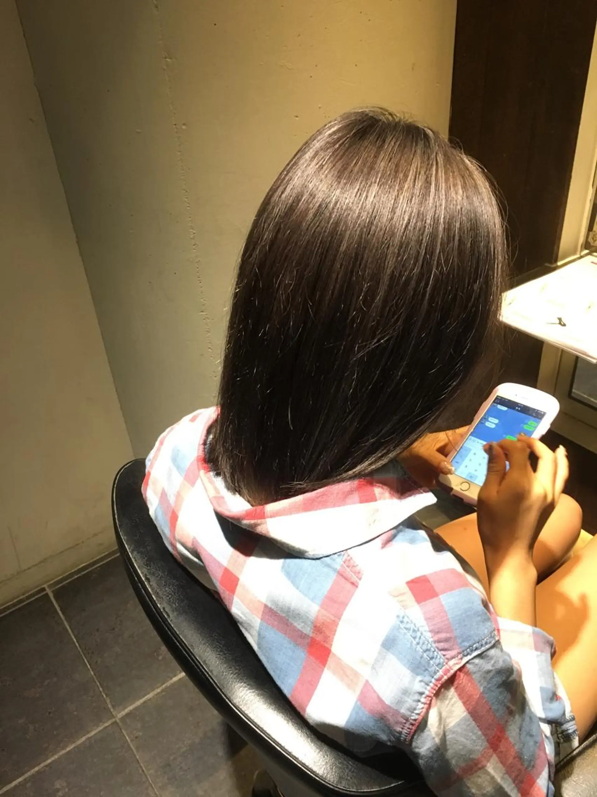 ミディアム ハイライト カット 縮毛矯正 トリートメント ヘッドスパ Lee東三国 店長 谷辻誠志のヘアスタイル