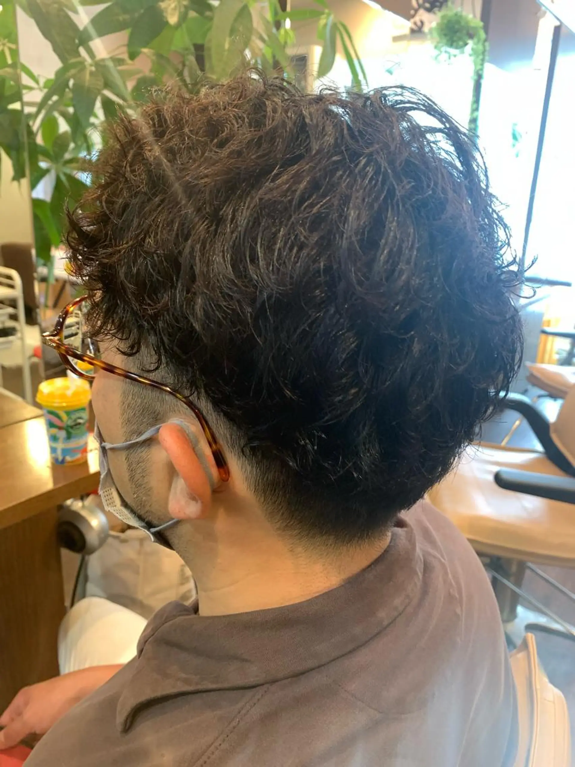 ショート パーマ メンズ coupe ciseauxのヘアスタイル