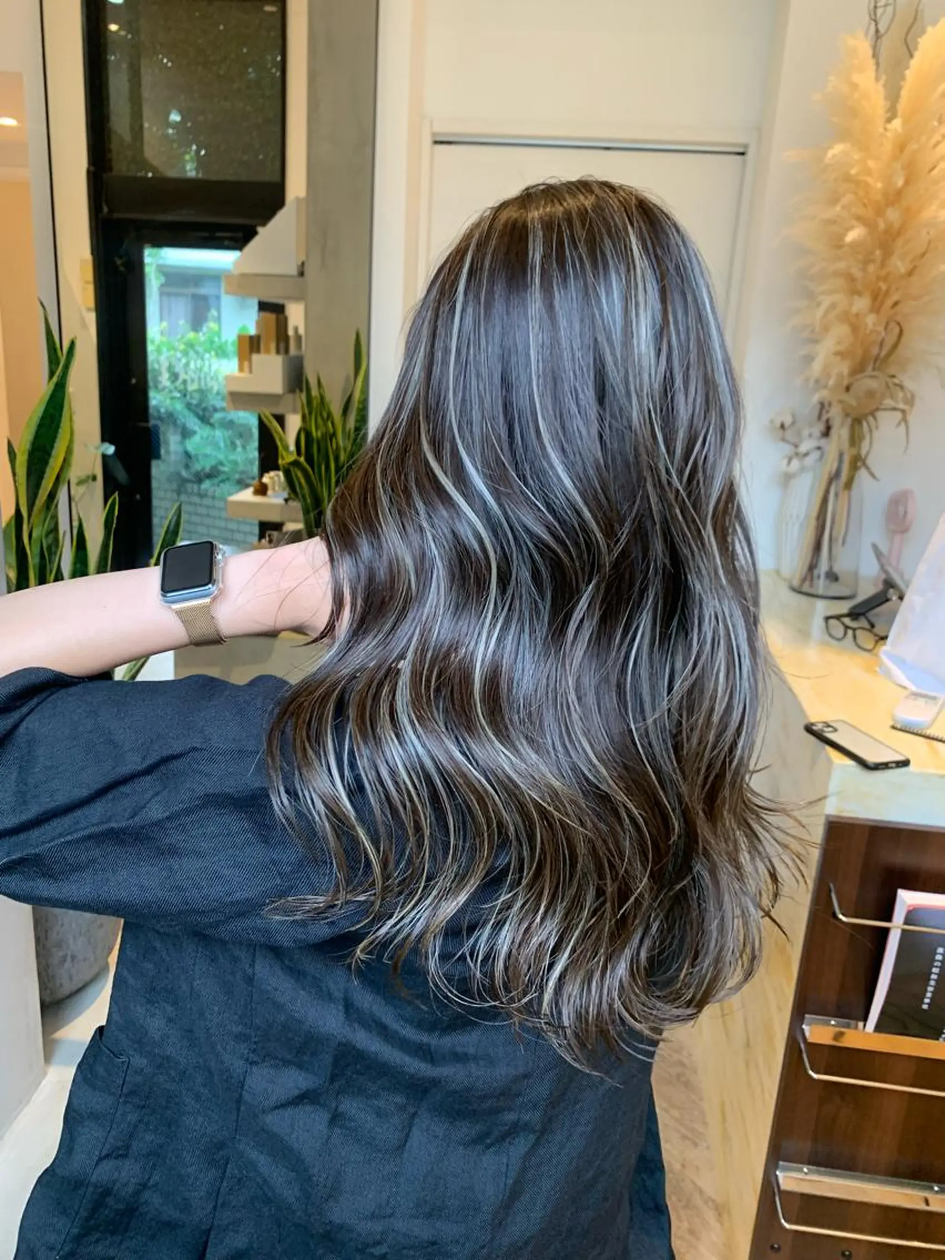 ロング カラー Bree"ze所属・大河原 修太のヘアスタイル