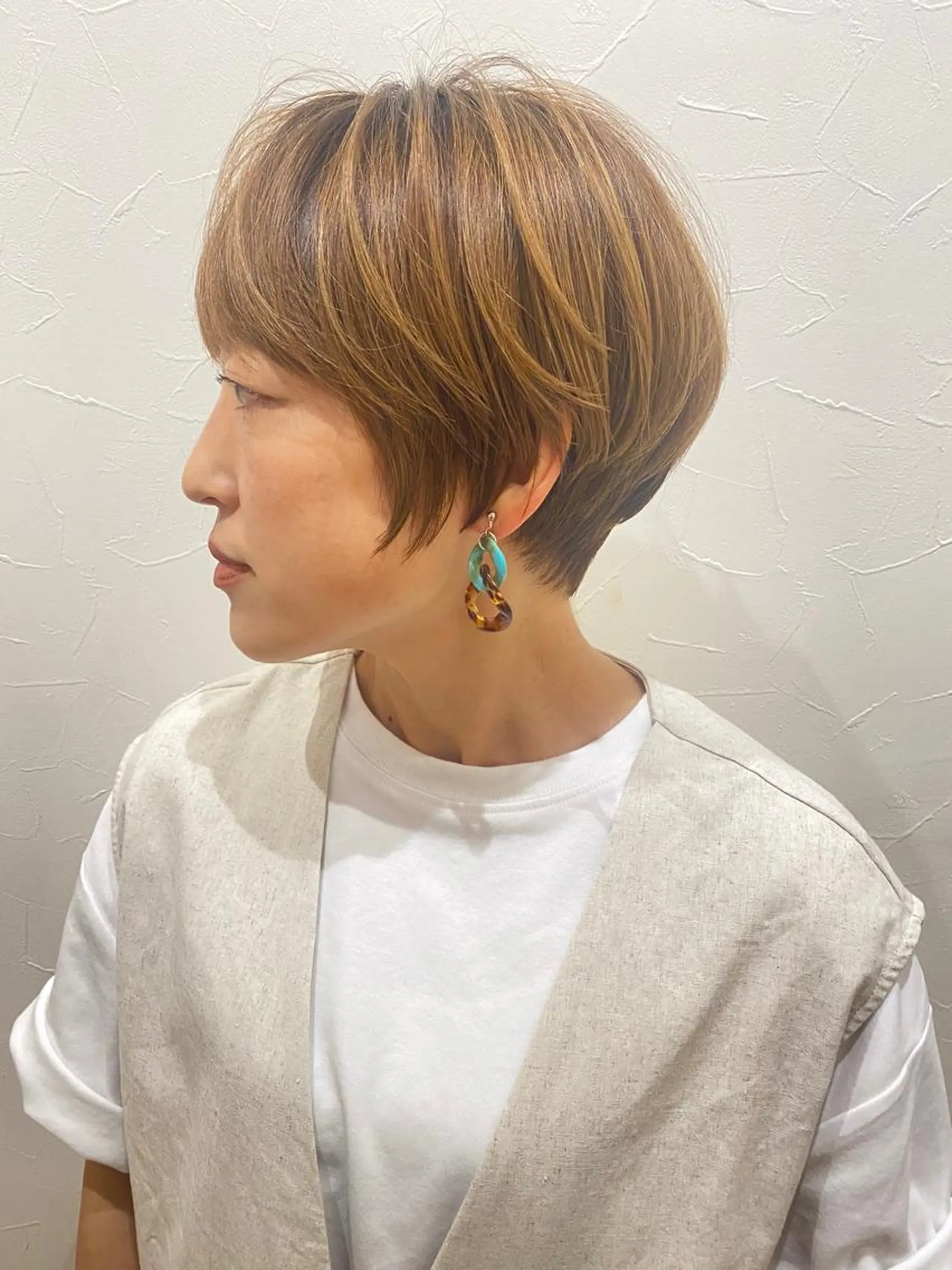 ショート カット ヘアカラー FELIZA所属・似合わせの達人🔥 石川就平のヘアスタイル