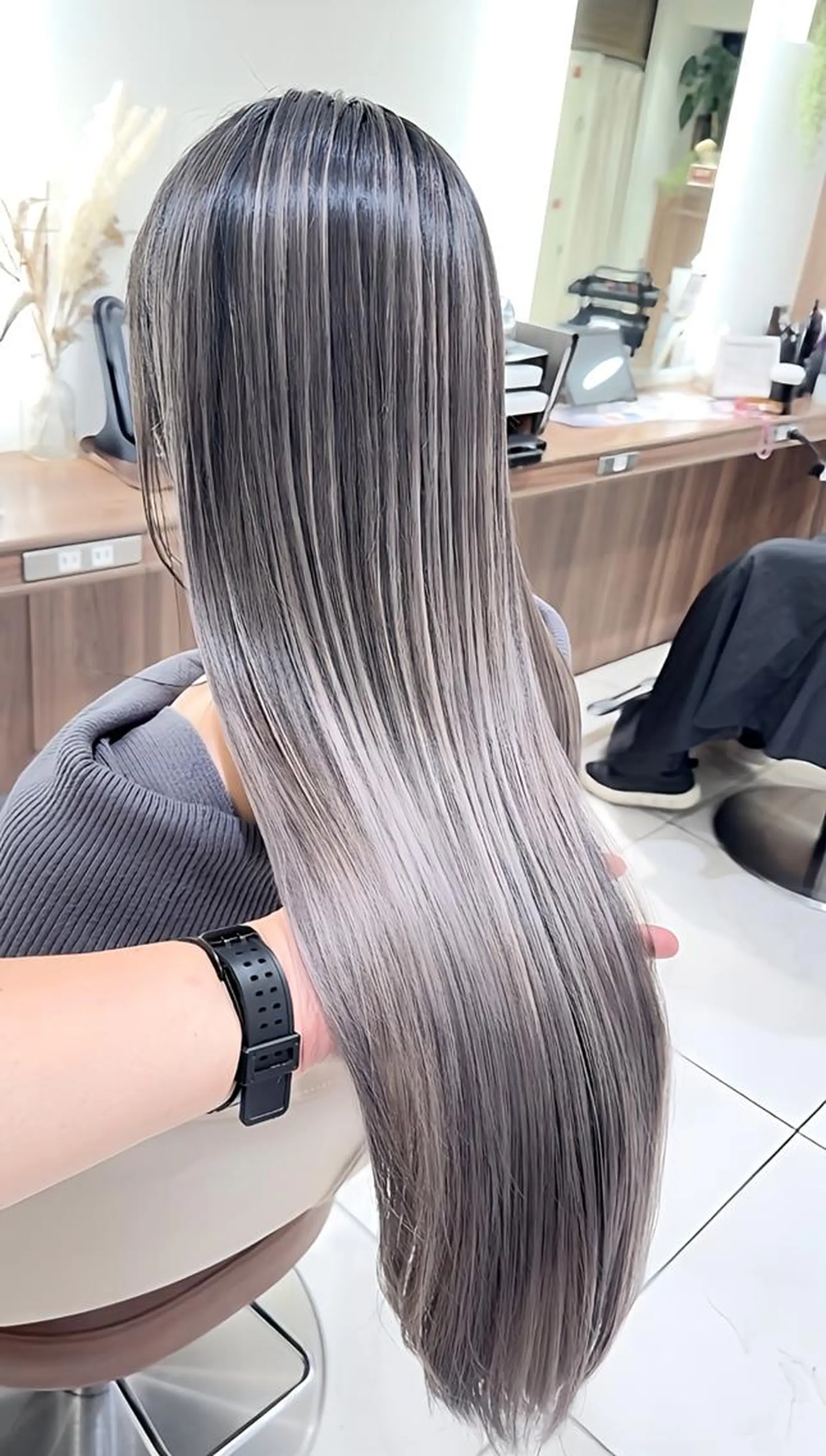 ロング カラー 髪質改善 ヘアカラー トリートメント ＡＳＨ大宮/ブリーチ 髪質改善/カラーのヘアスタイル