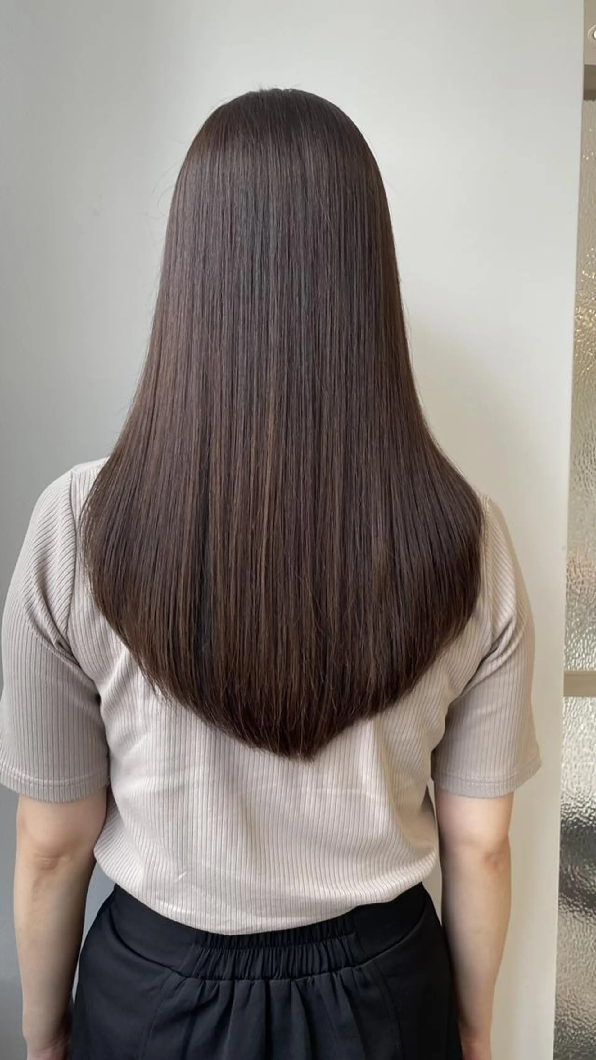 ロング トリートメント ミラーボール アカデミー枠のヘアスタイル