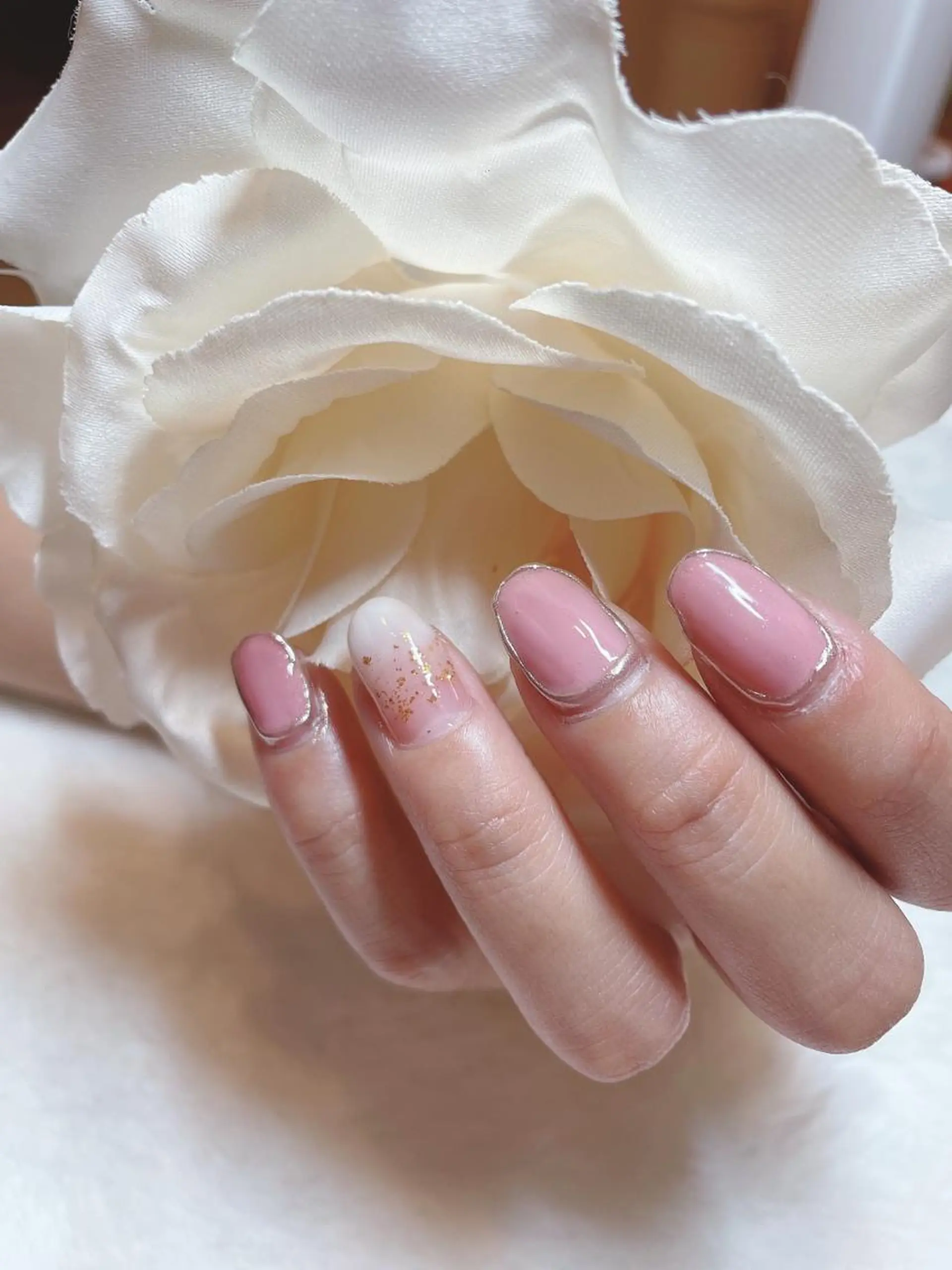 ネイル ピンク シルバー 頑張る女性の味方✴︎ M.i　nail ♡のネイルデザイン