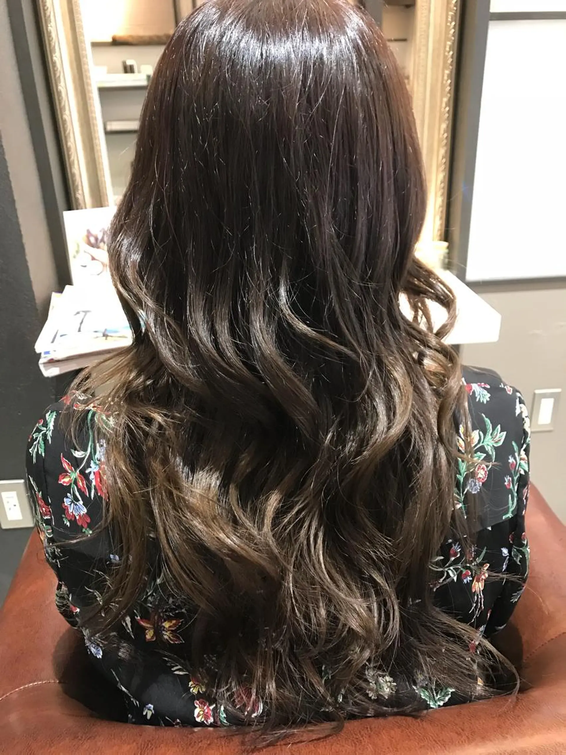 ロング カラー ヘアカラー トリートメント Avery NEWYORK所属・Avery SHINのヘアスタイル