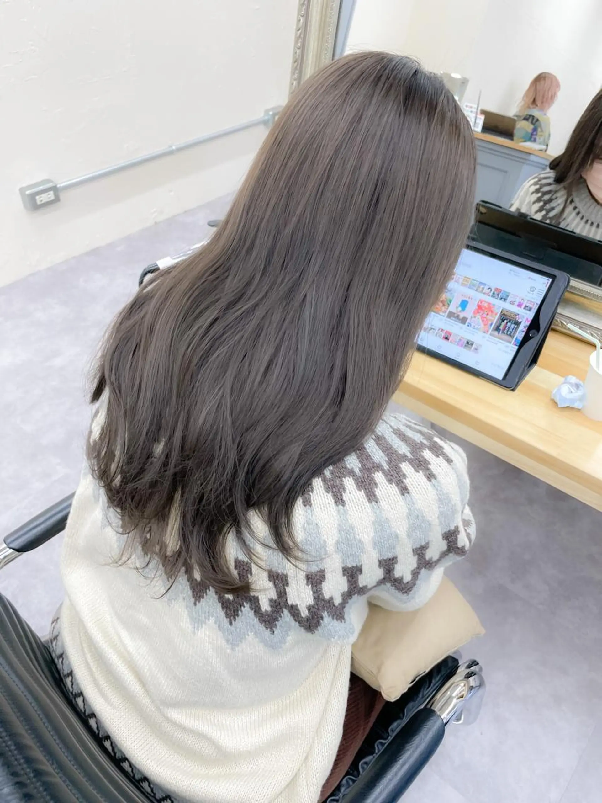 セミロング カラー warme所属・メンズパーマ メンズ特化ryoのヘアスタイル