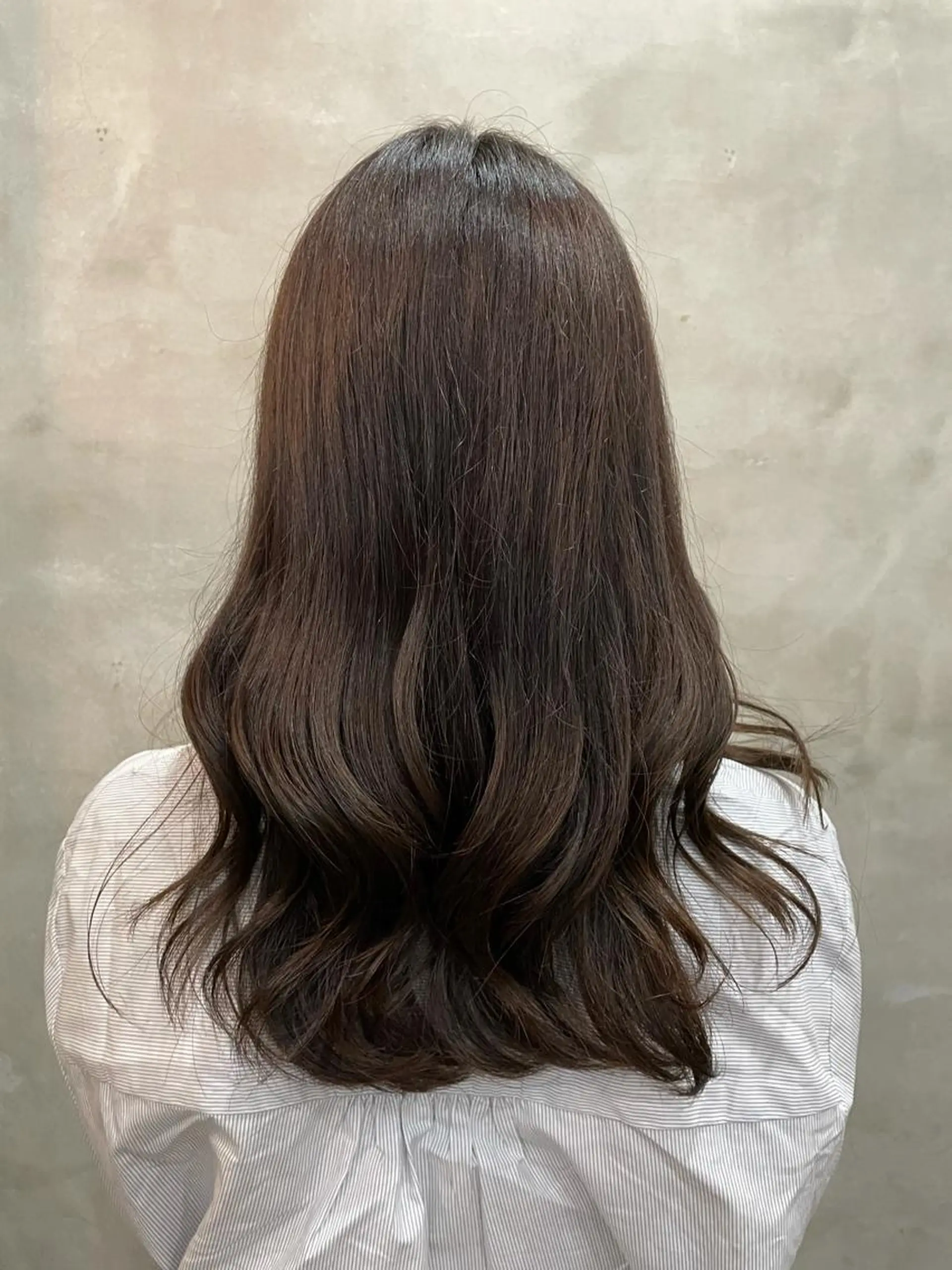 セミロング カラー ベージュカラー ヘアカラー トリートメント 【ピンク/韓国ヘア/ ヘアセット】亜海のヘアスタイル