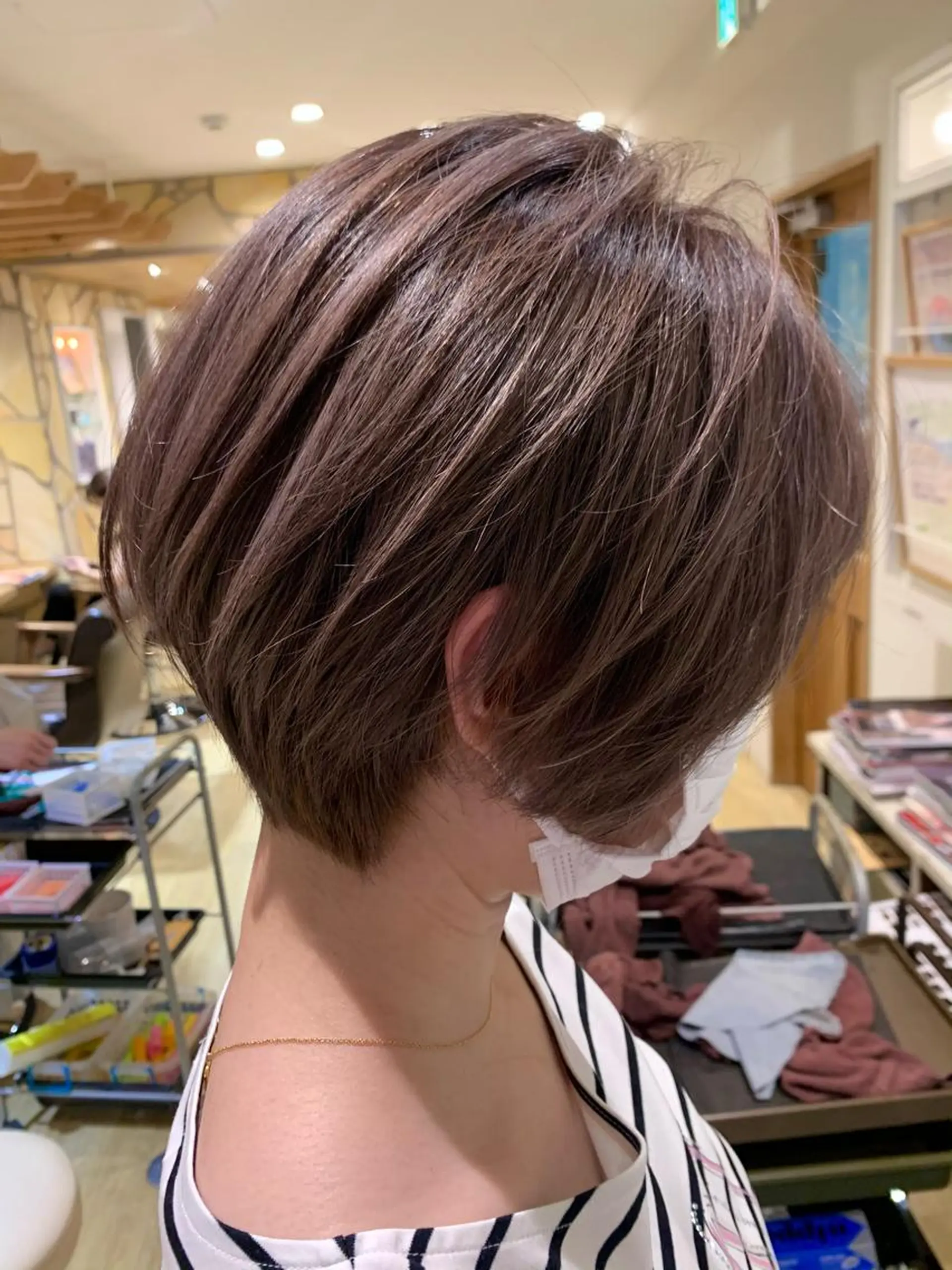 セミロング ハイライト カット ヘアカラー 渋谷ハイトーン/ デザインカラー阿部のヘアスタイル