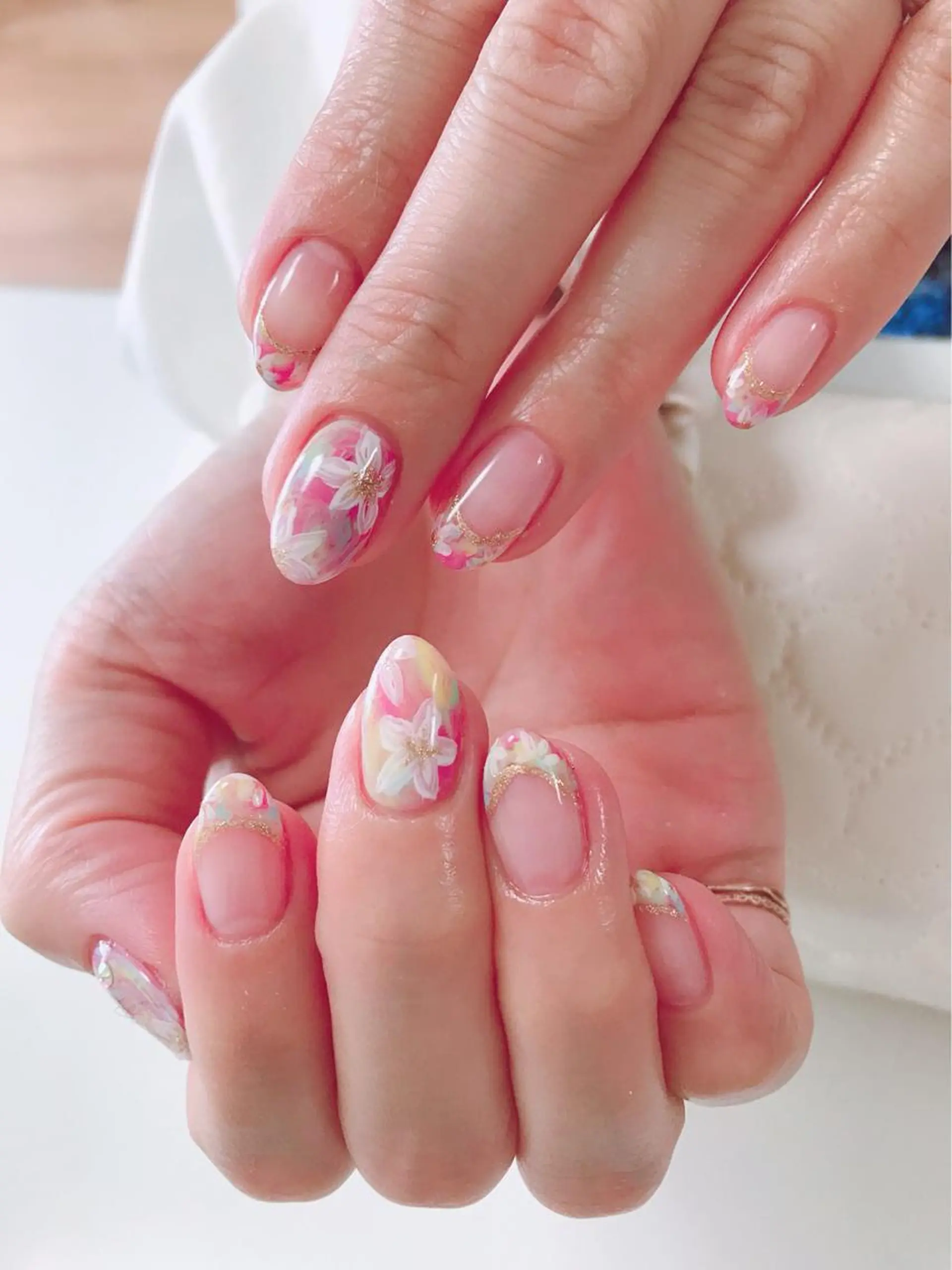 ネイル アートネイル 長さ出し フットネイル グリーン ニュアンスネイル Lily Roseスタッフ一同のマツエク・マツパデザイン