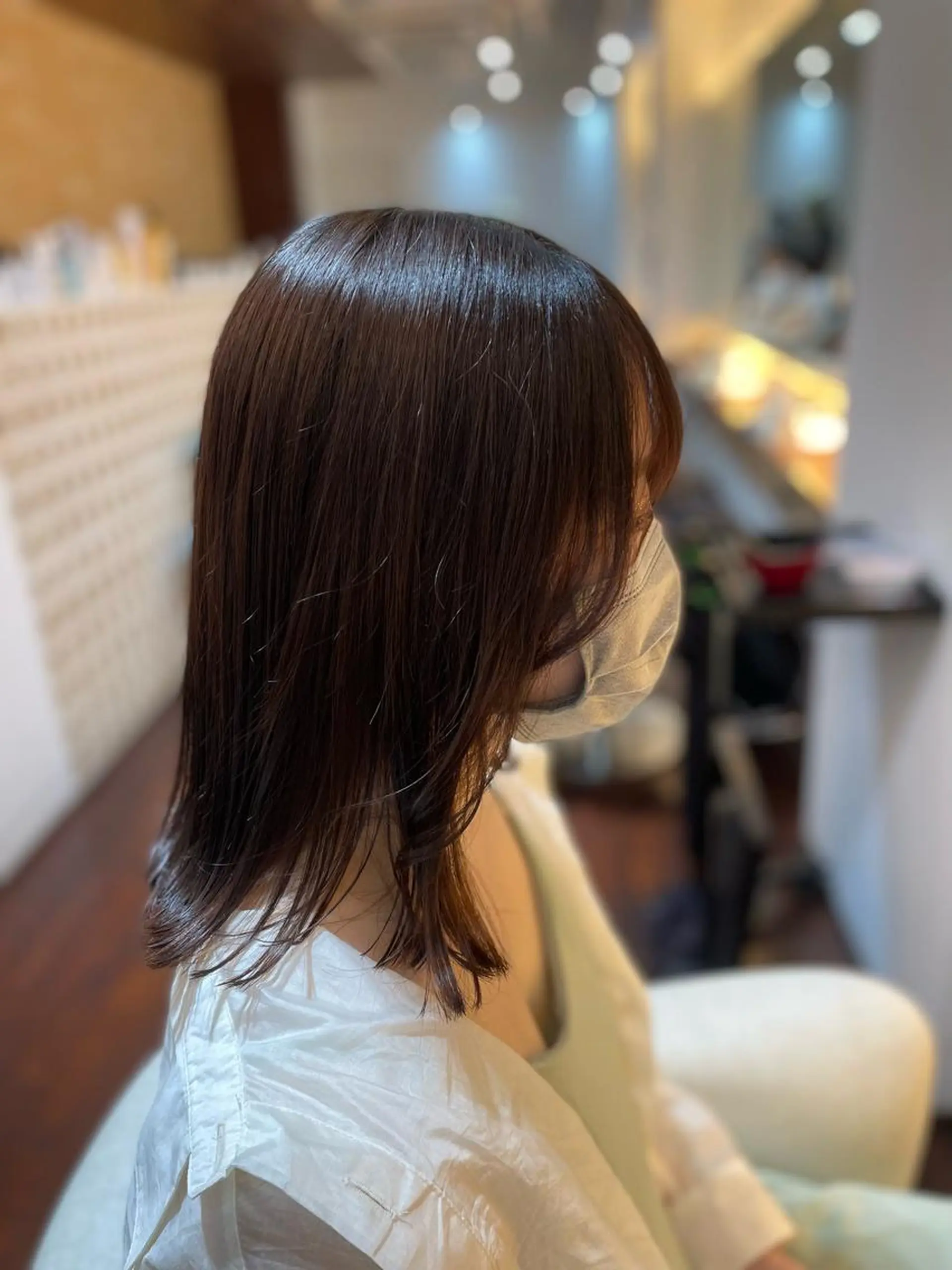 ミディアム カット CoCooN Hiromiのヘアスタイル