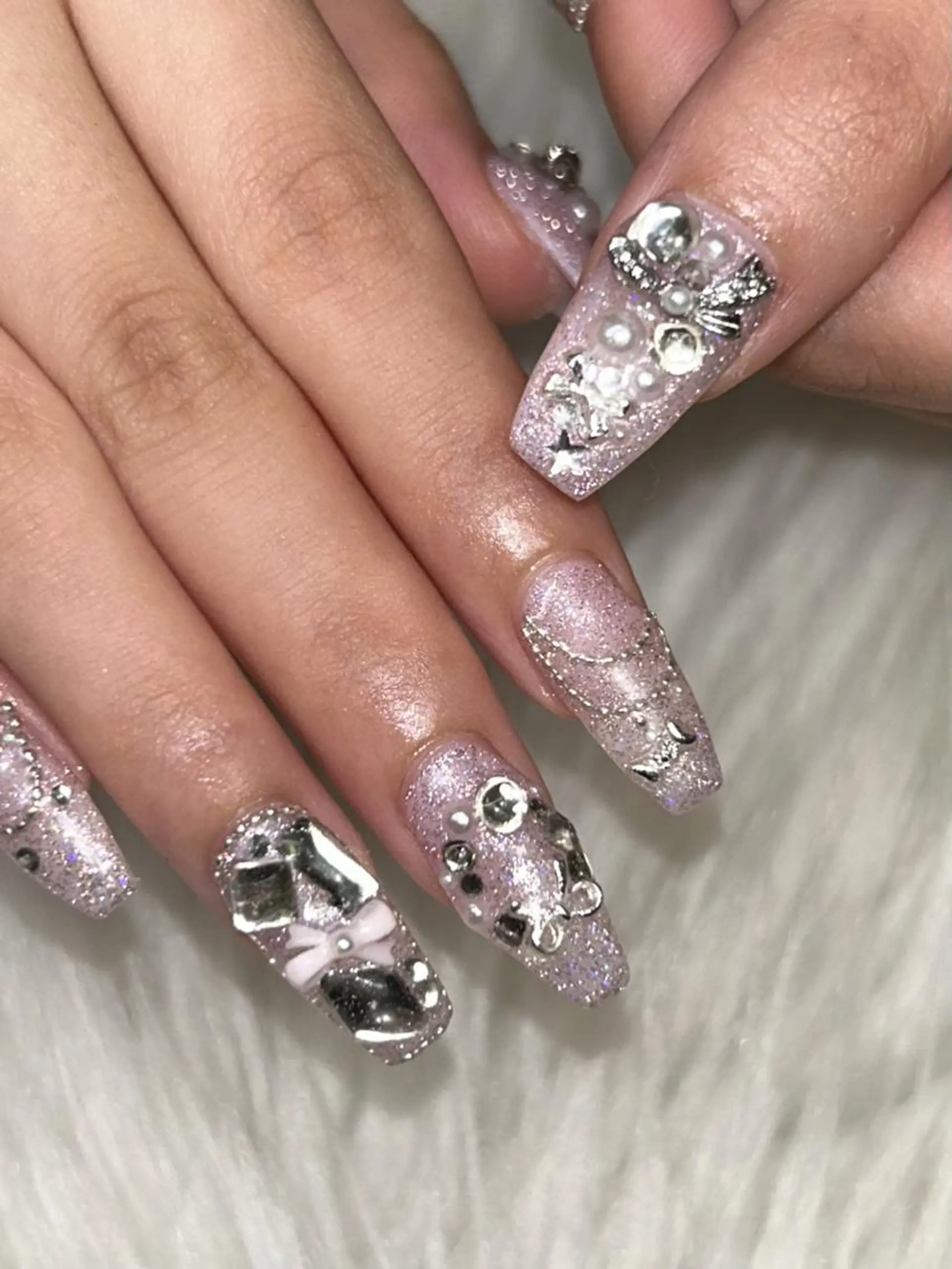 ネイル REBEST南森町 nail🪽のネイルデザイン