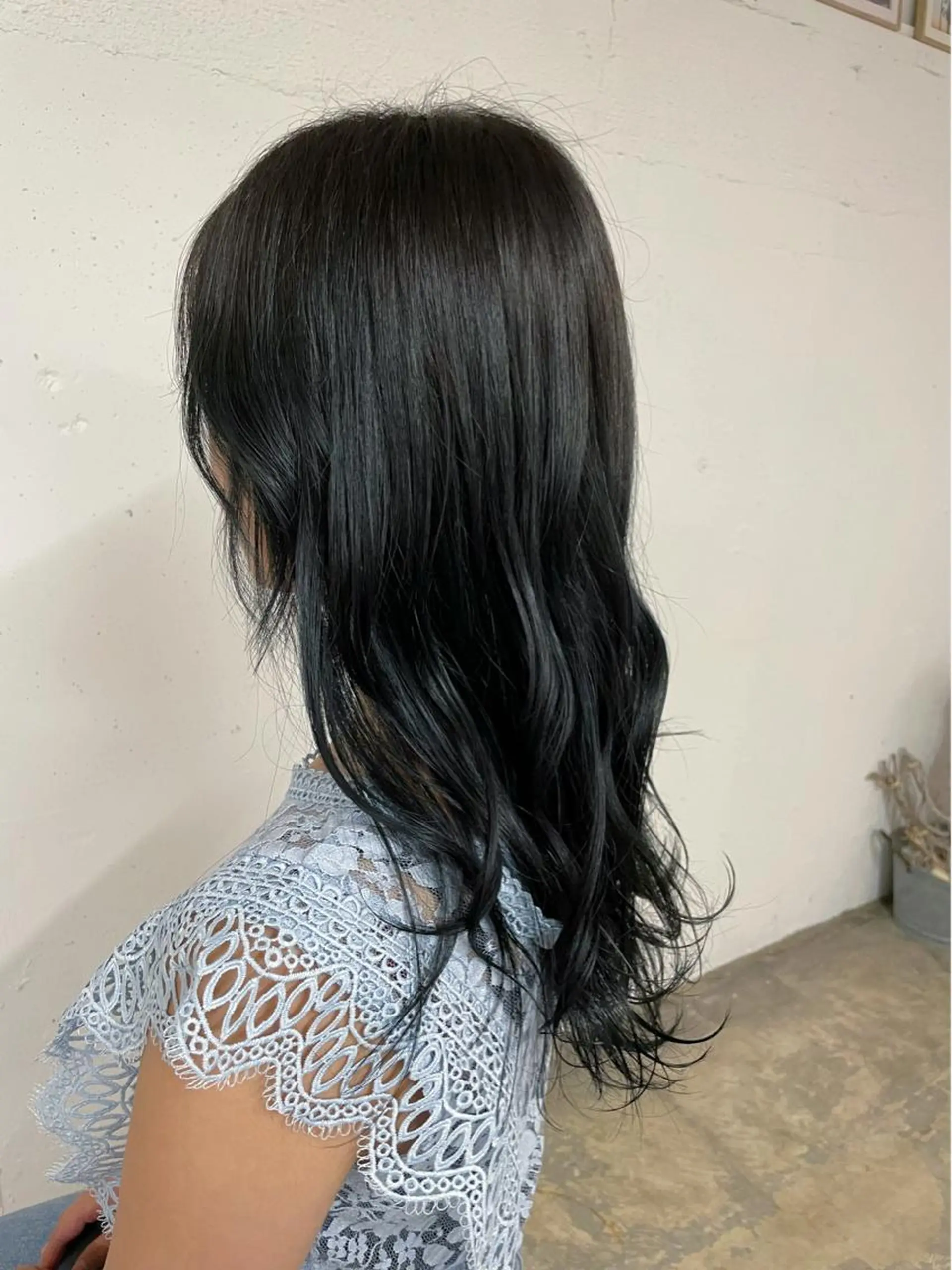 カラー 廣元 早紀のヘアスタイル