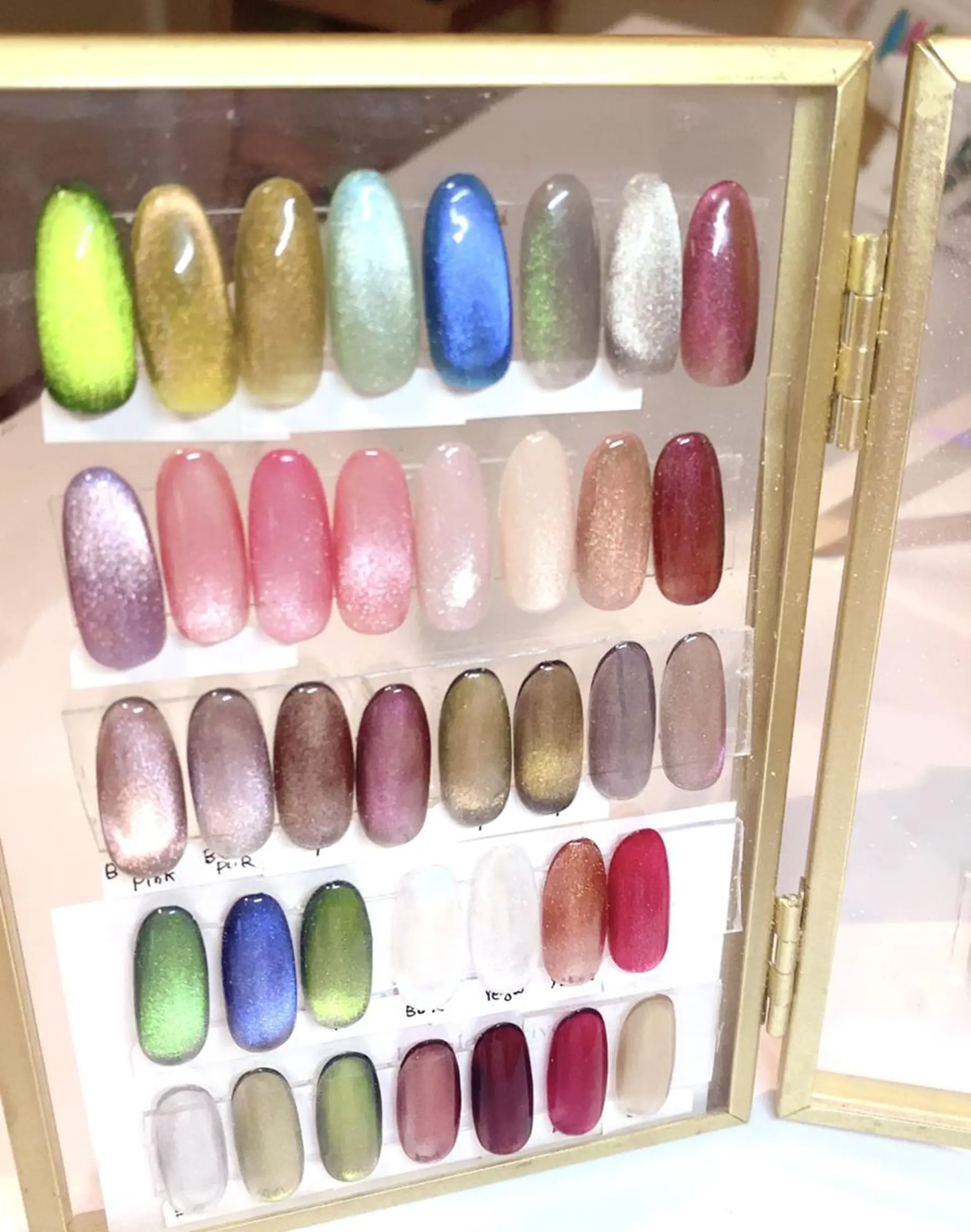 ネイル ハンドネイル yochi nailのネイルデザイン