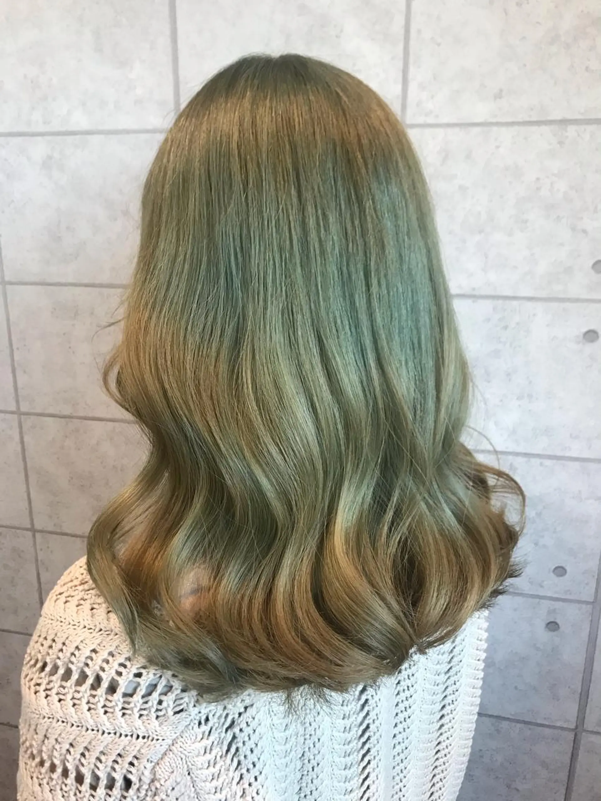 セミロング カラー knock【ノック】所属・烏丸韓国ヘア🇰🇷 ayaka🎀のヘアスタイル