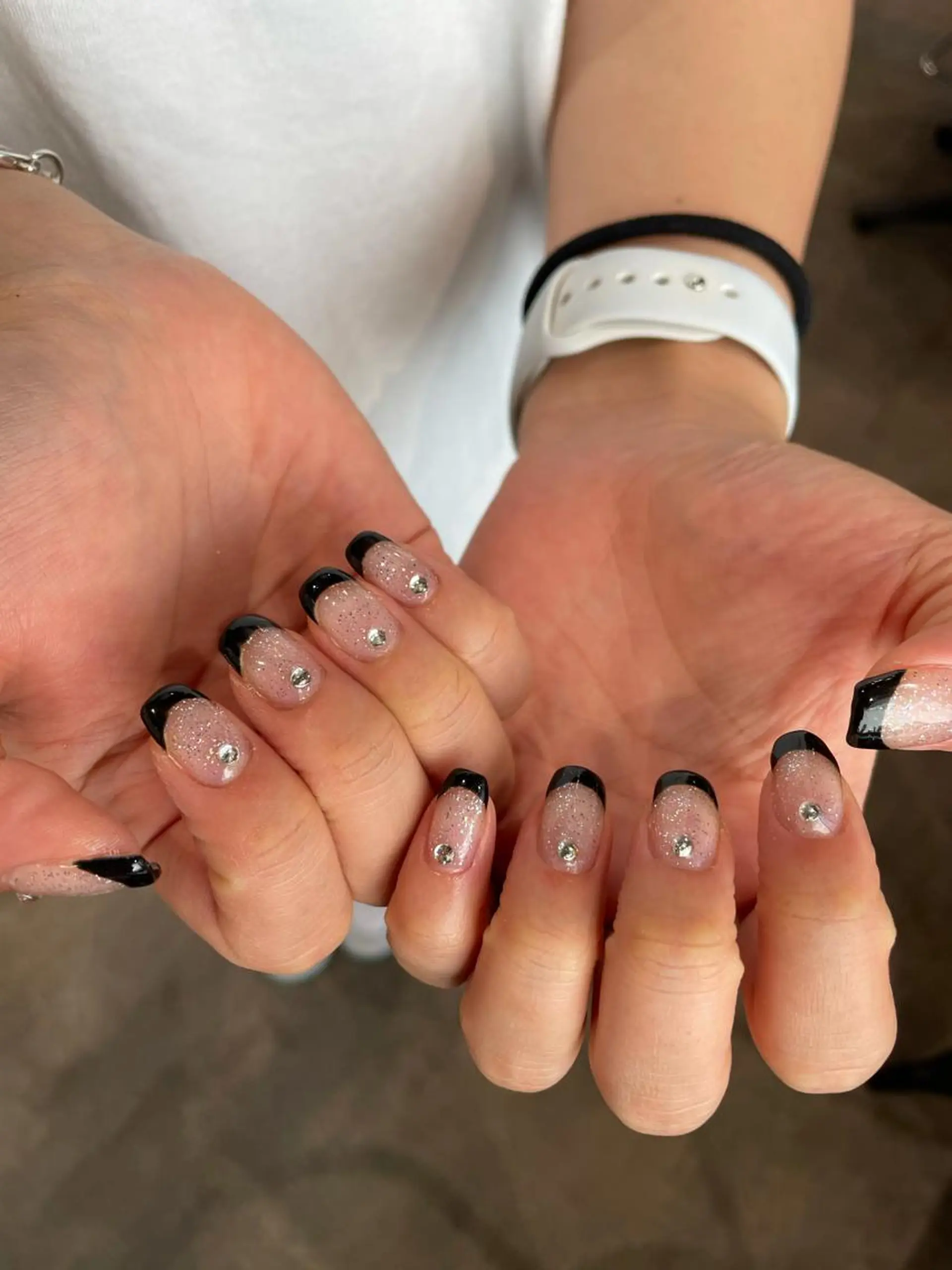 ネイル ハンドネイル ナチュラル透明感🌱 小山美樹子のヘアスタイル