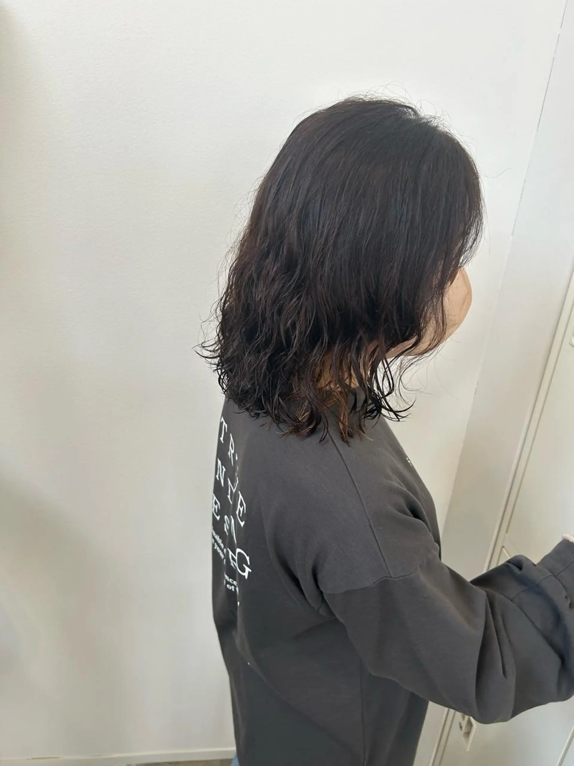 ミディアム 築地 なずなのヘアスタイル