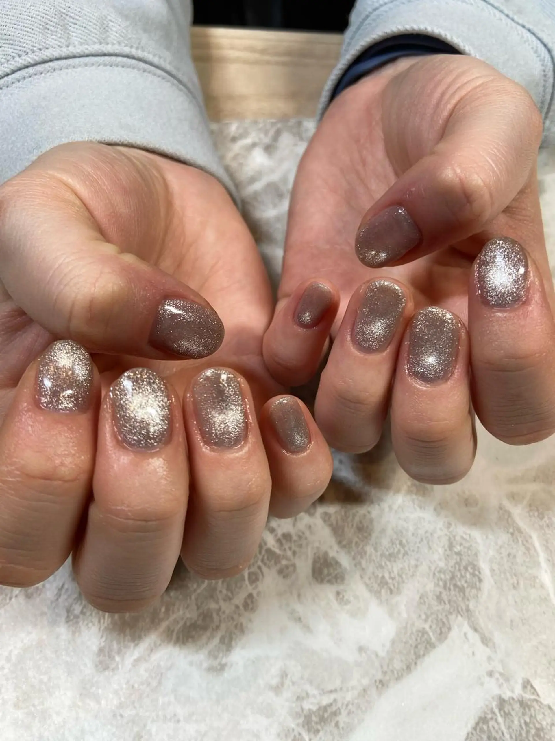 ミディアム ネイル マグネットネイル ハンドネイル ネイルサロン ステラのネイルデザイン