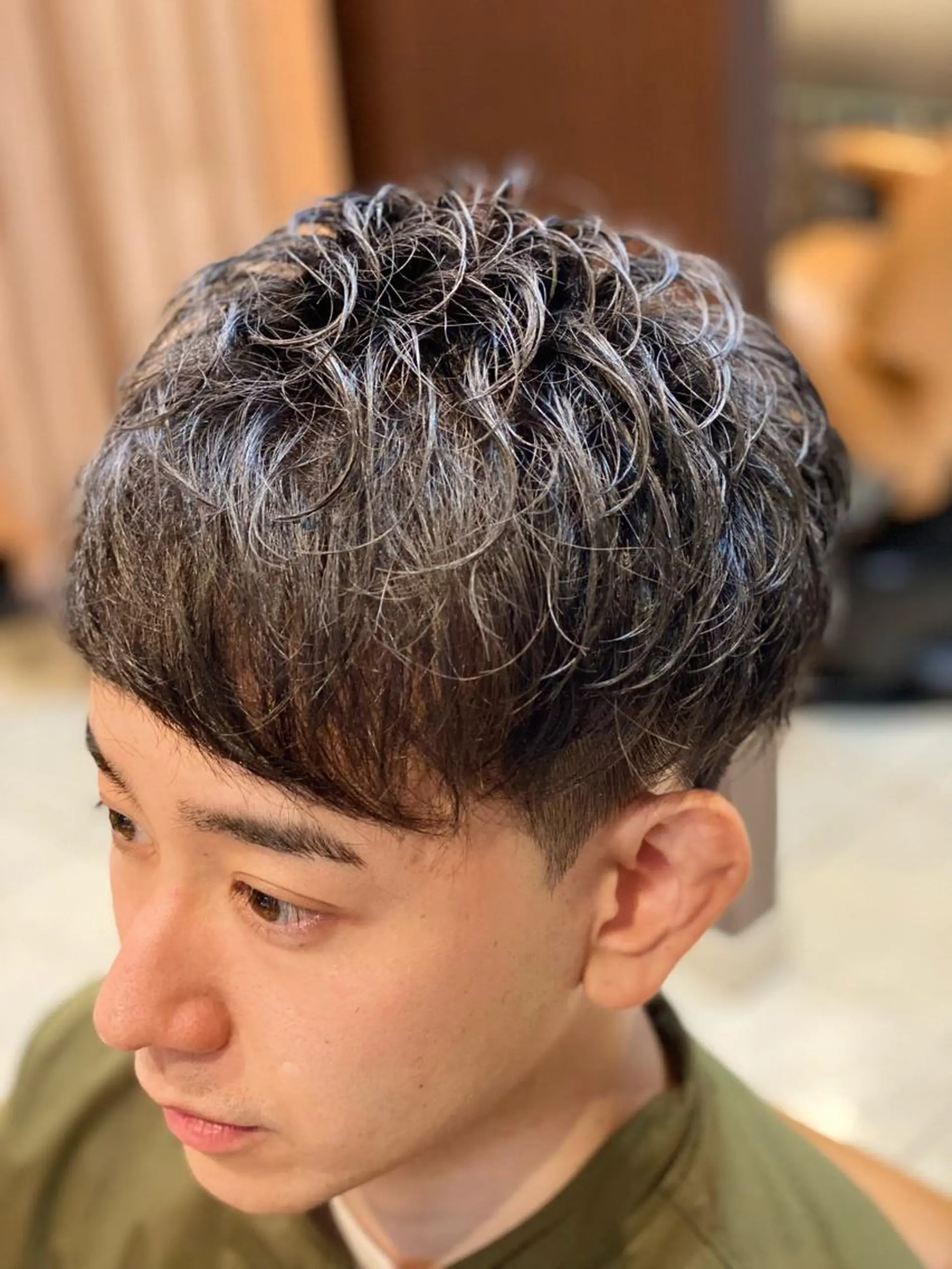 ショート 佐々木 宥人のヘアスタイル