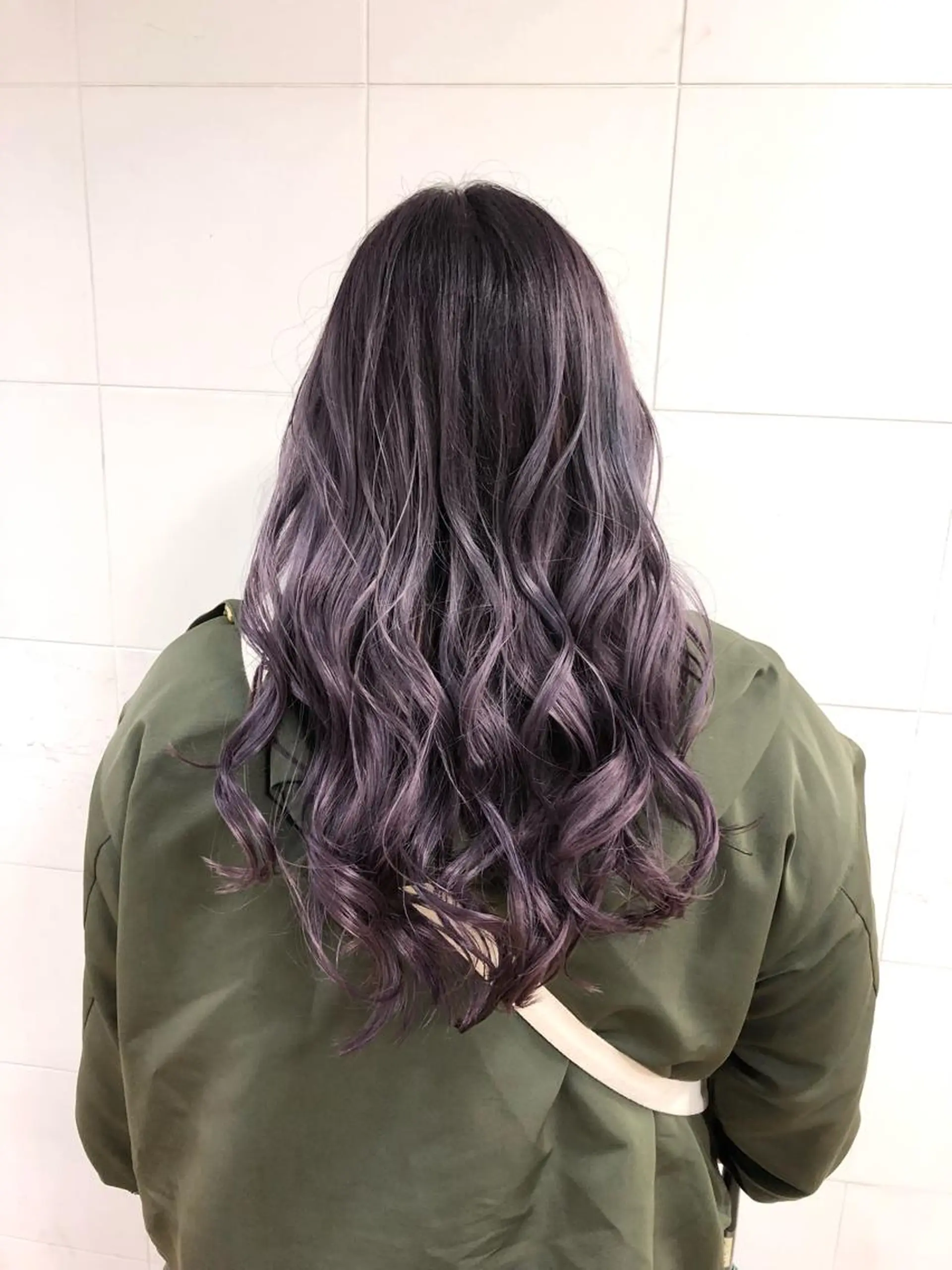 ロング カラー 大山 亮　　【髪質改善】のヘアスタイル