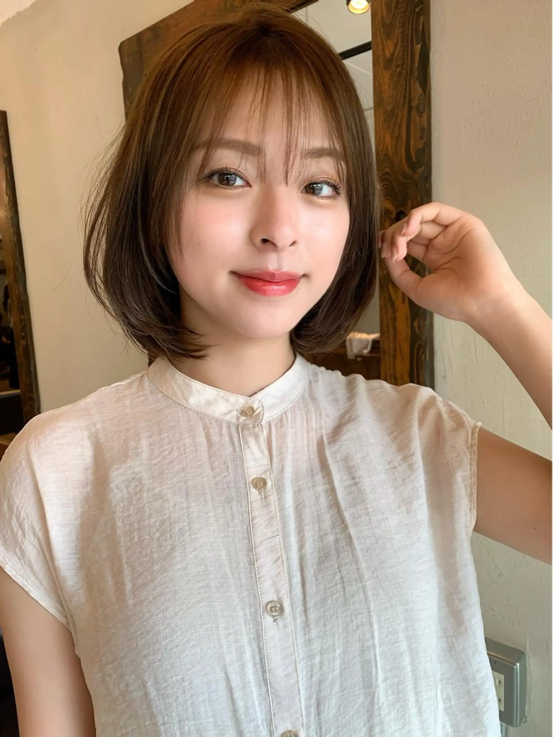 ミディアム カラー カット 透明感/オリーブ/ グレージュ/YUKAのヘアスタイル