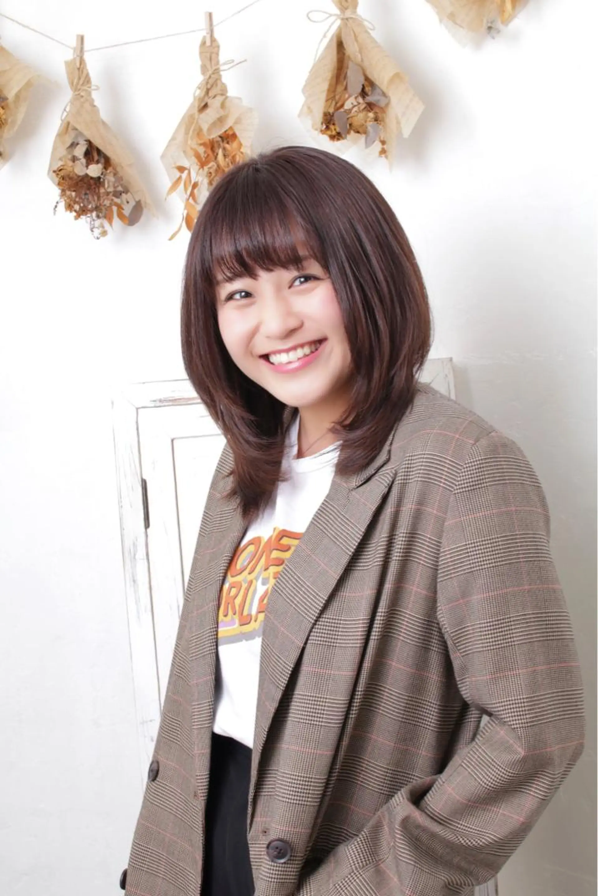 ミディアム カラー パーマ ヘアアレンジ ヘアセット 推し活専用 【派手髪】飯野ゆかりのヘアスタイル