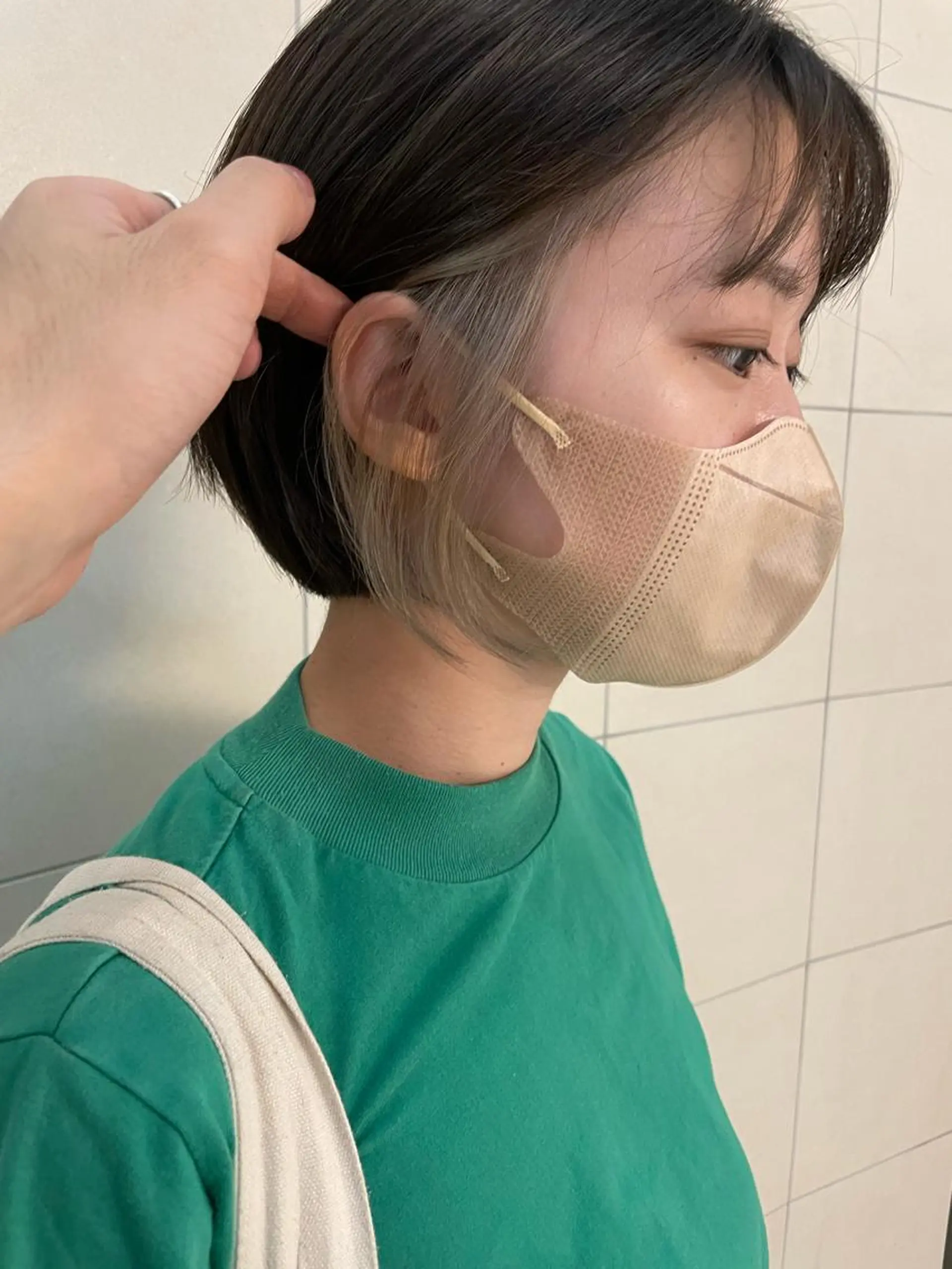 ショート カラー カット ヘアカラー トリートメント ケアブリーチ/ エクステ/レイヤーのヘアスタイル