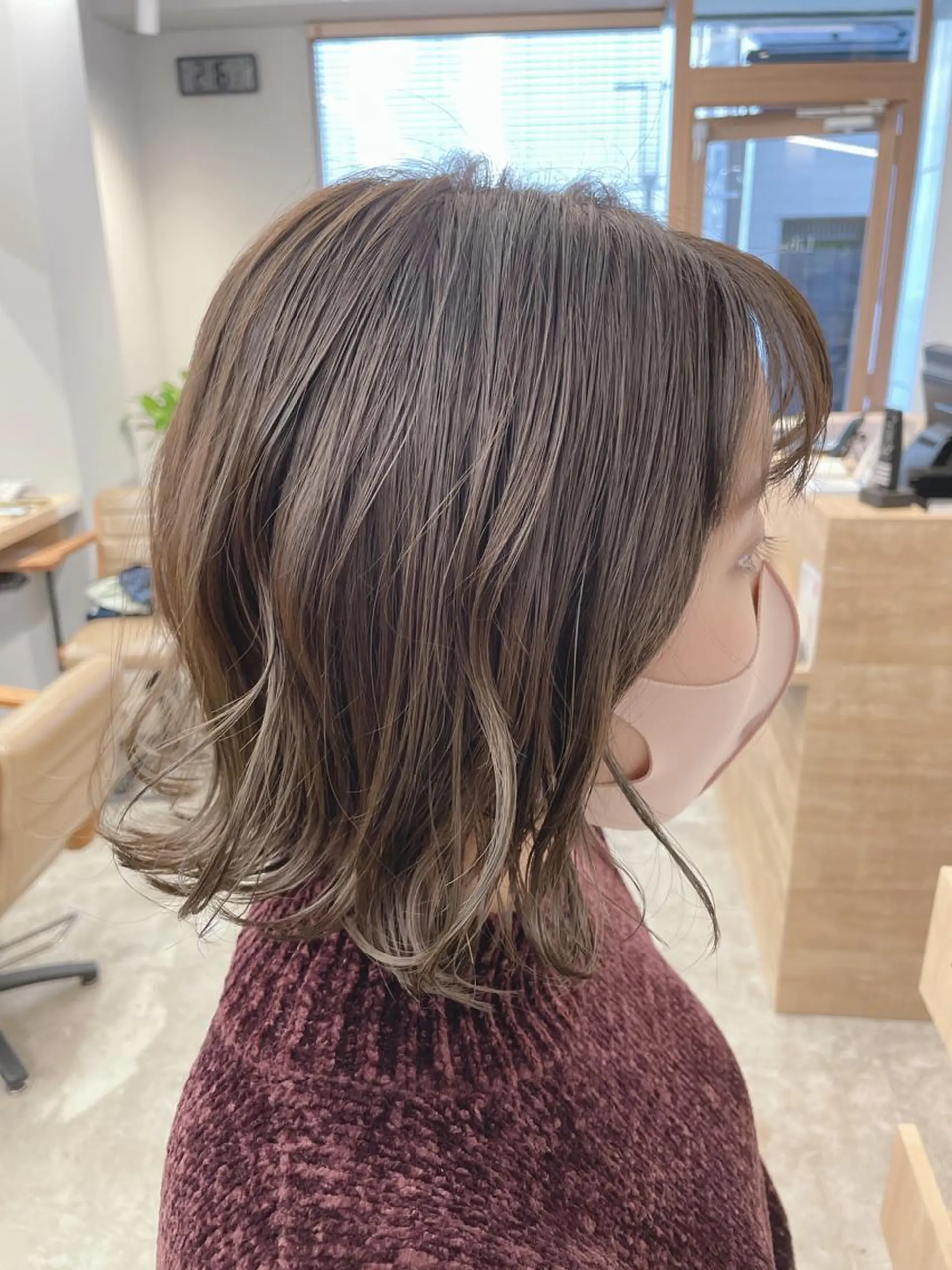 ショート SAEKI【ior 】北千住店ブリーチのヘアスタイル