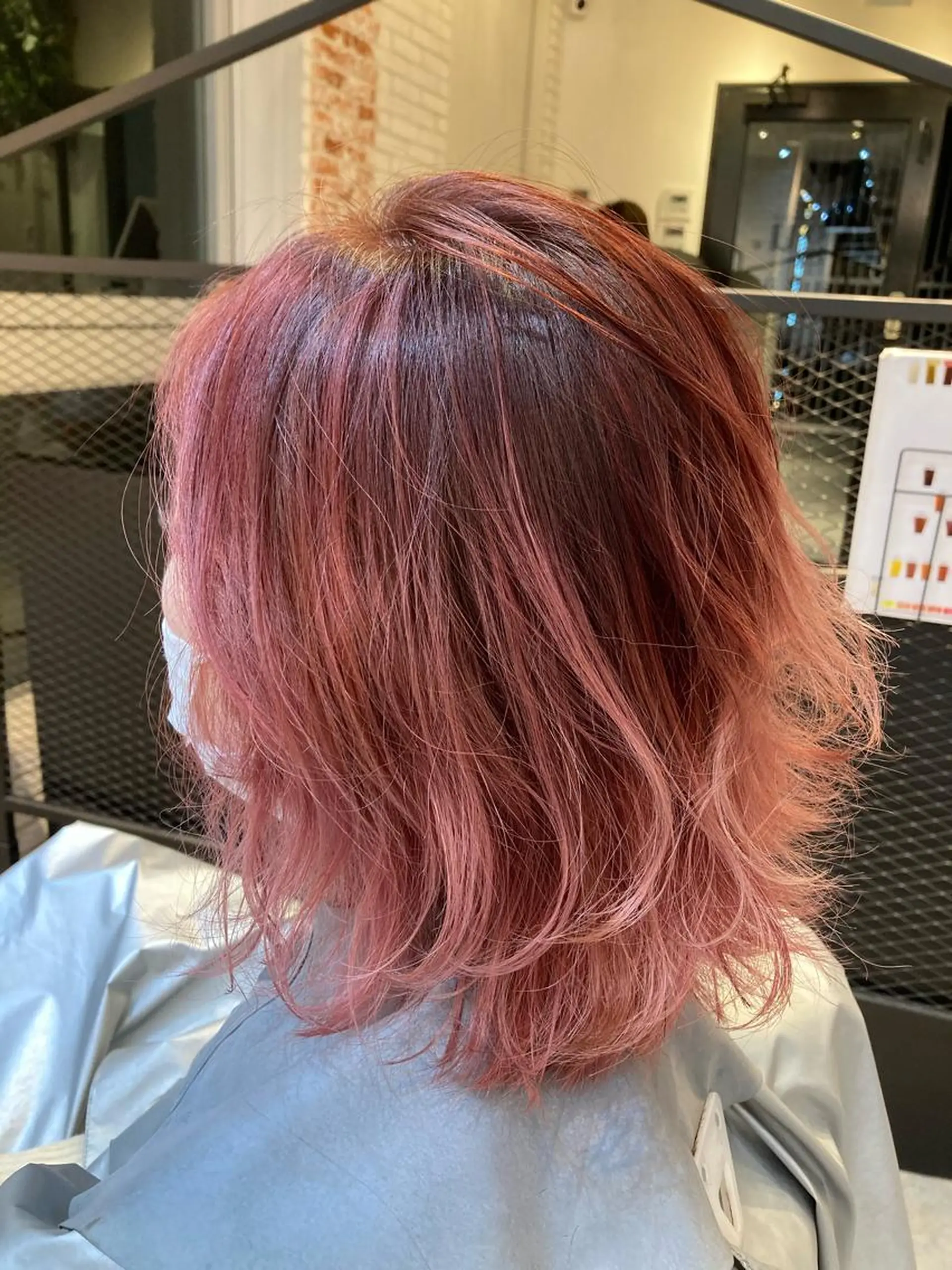 ミディアム レイヤーカット ルスリー守山店所属・髪質改善美容師 🌟塚本のヘアスタイル