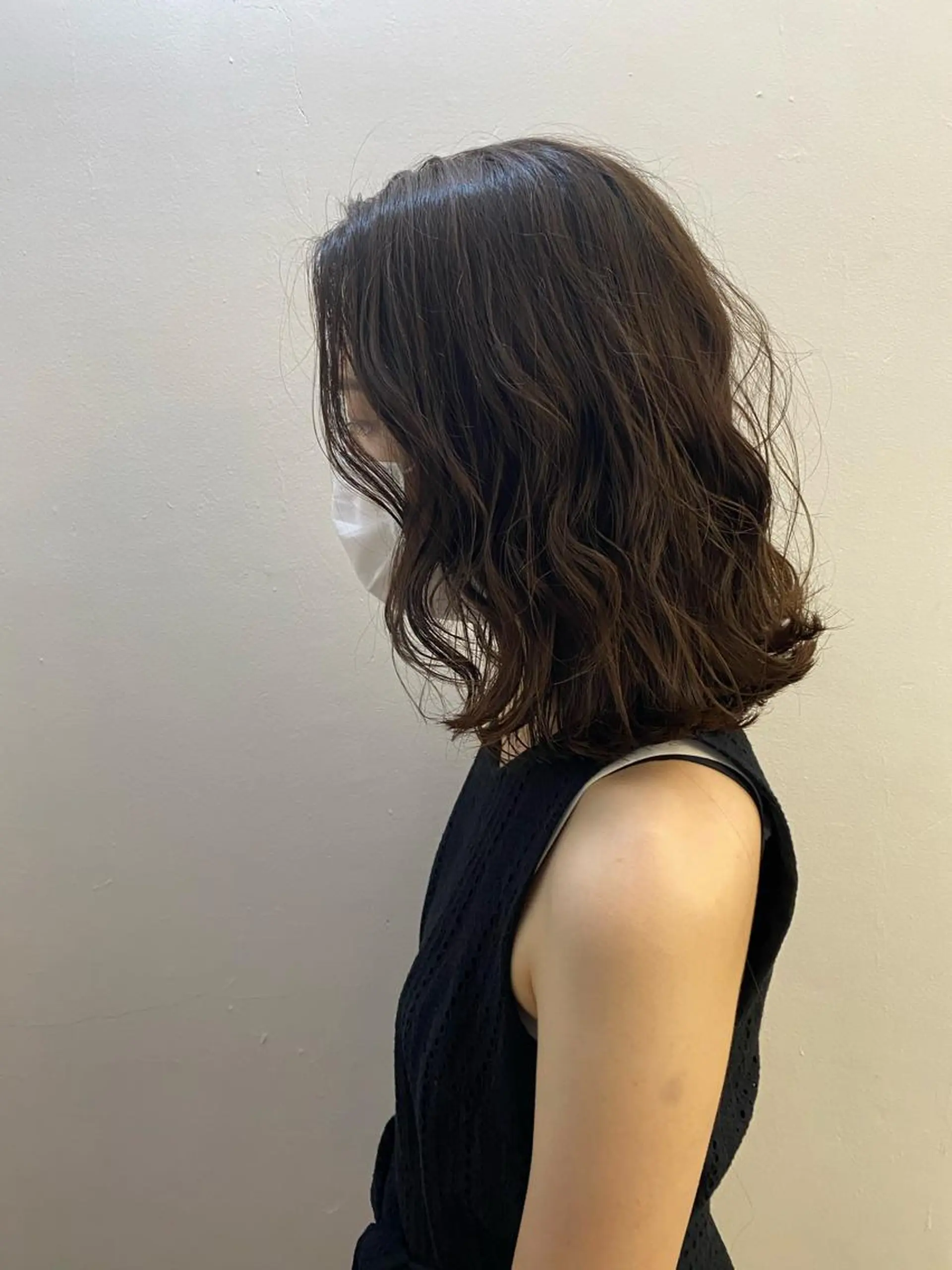 セミロング カラー 艶髪カラー&ウルフ フルカワ ヒロズミのヘアスタイル