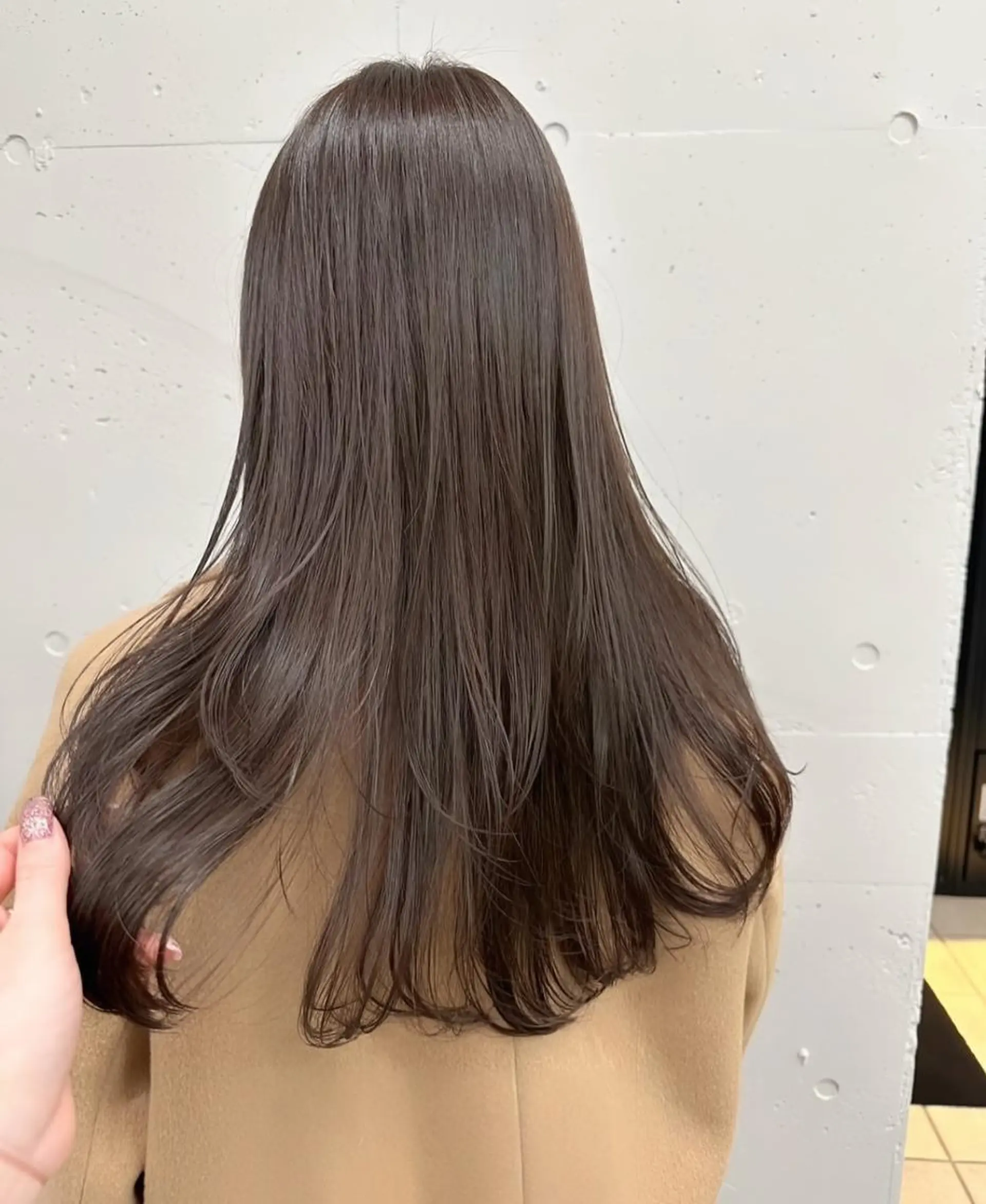 カラー セミロング 透明感カラー グレージュ オリーブグレージュ オリーブグレー ヘアカラー トリートメント 透明感🪽艶カラー☆ トレンドヘア✨のヘアスタイル