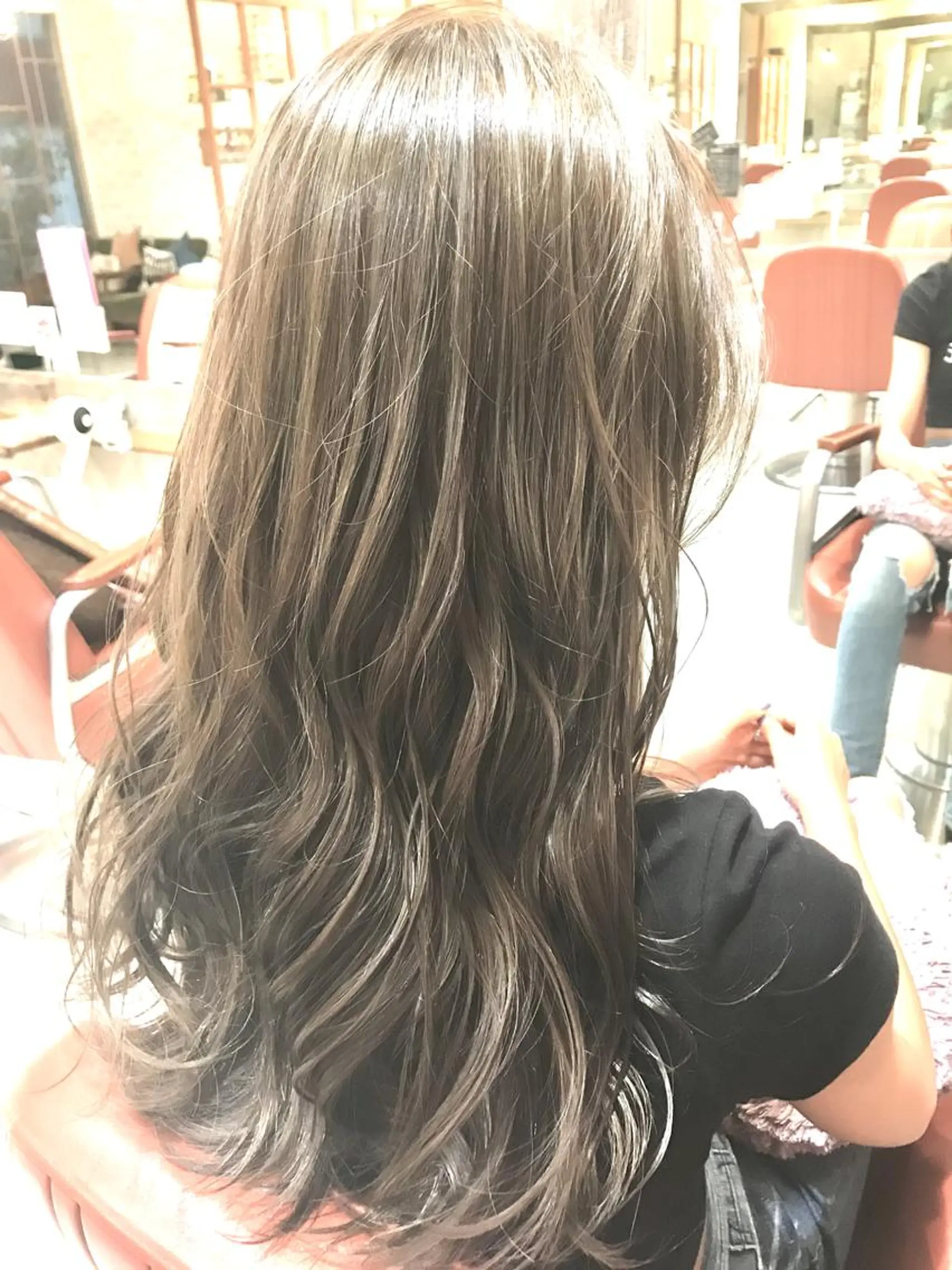 ミディアム カラー パーマ ミディアムパーマ 透明感カラー ハイライトカラー ボブ くせ毛 増子 幹樹のヘアスタイル