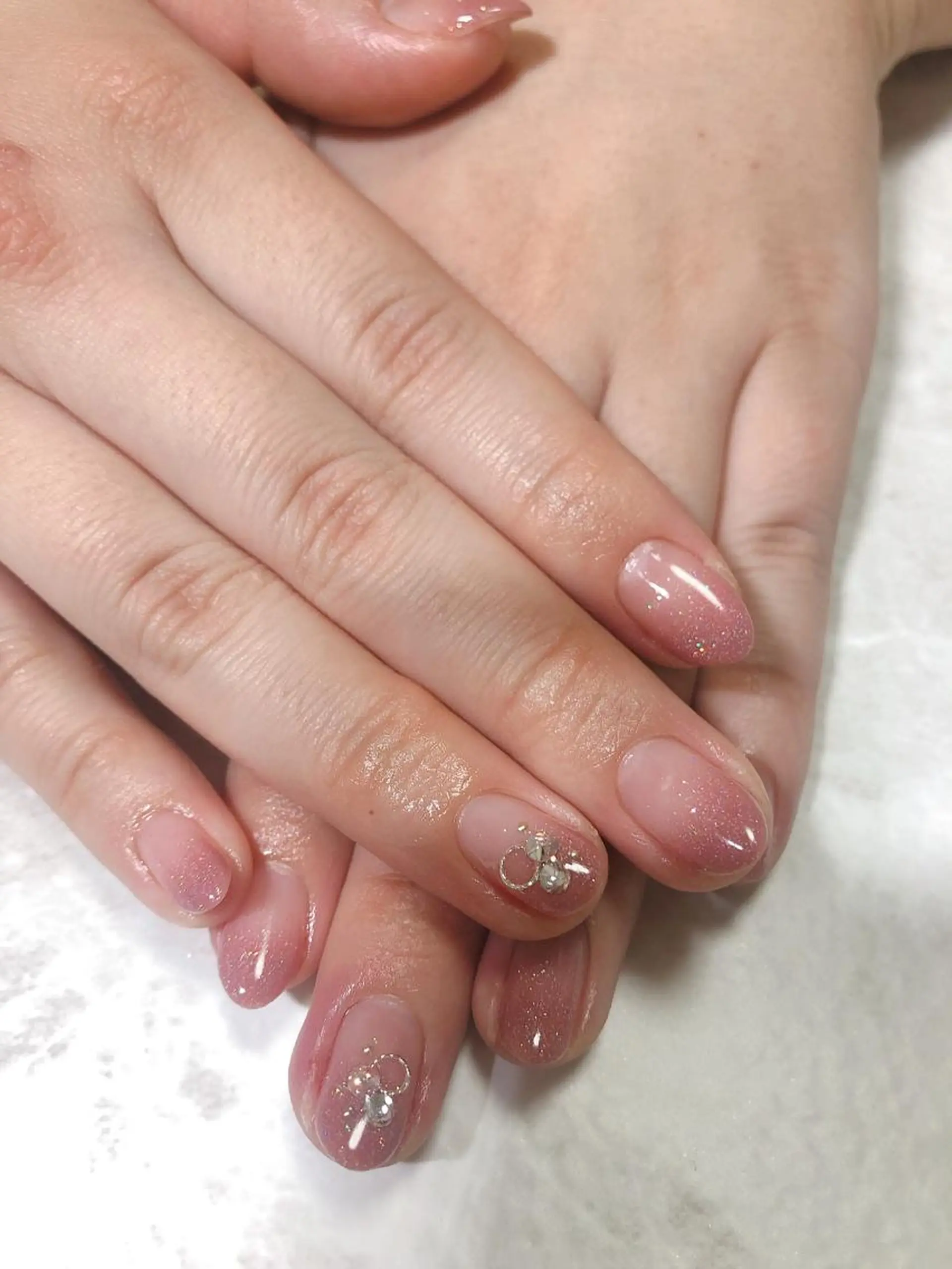ネイル ストーンネイル ハンドネイル Lokahi NAILのネイルデザイン