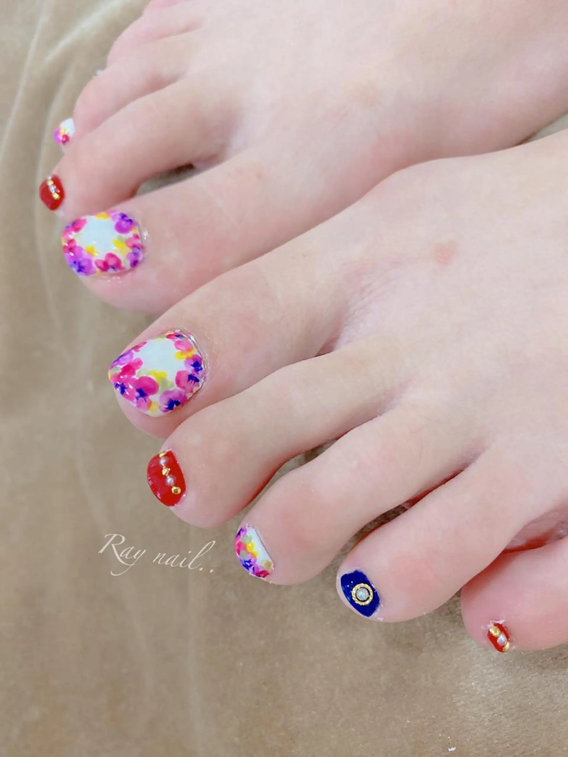 ネイル フットネイル nail salon  ∞ mikanal ∞所属・nailsalon ∞ ﾐｶﾅﾙ ∞のネイルデザイン